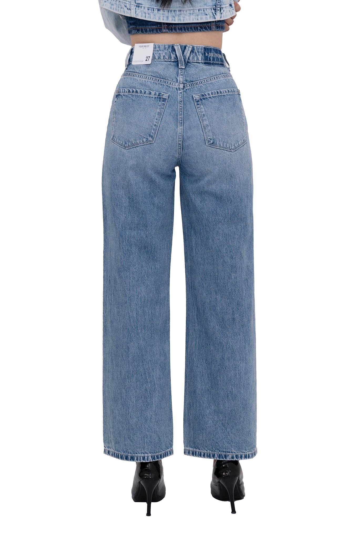 Quần Dài Ống Đứng Dáng Crop Màu Xanh Nhạt - Light Blue Straight Women's Jeans - 124WD2093B1