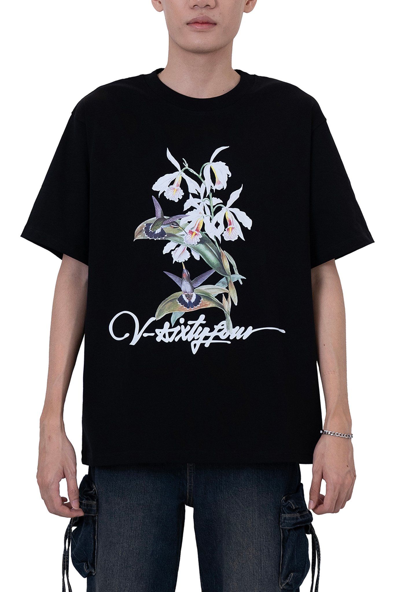 Áo Thun Nam Cotton Màu Đen Hoạ Tiết Typo Wildlife Art - 224MN3023B4001