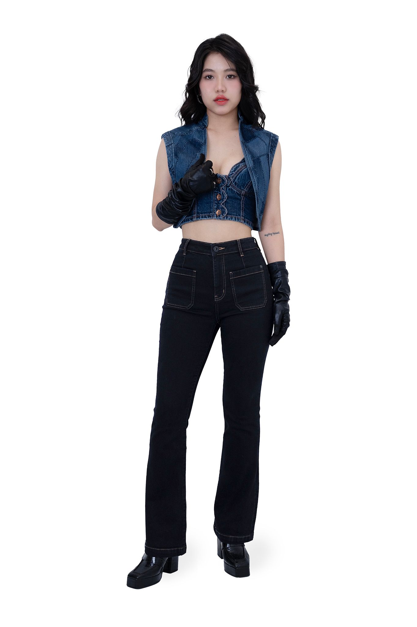 Quần Dài Nữ Dáng Loe Màu Đen - Black Flared Women's Jeans - 124WD2084B1