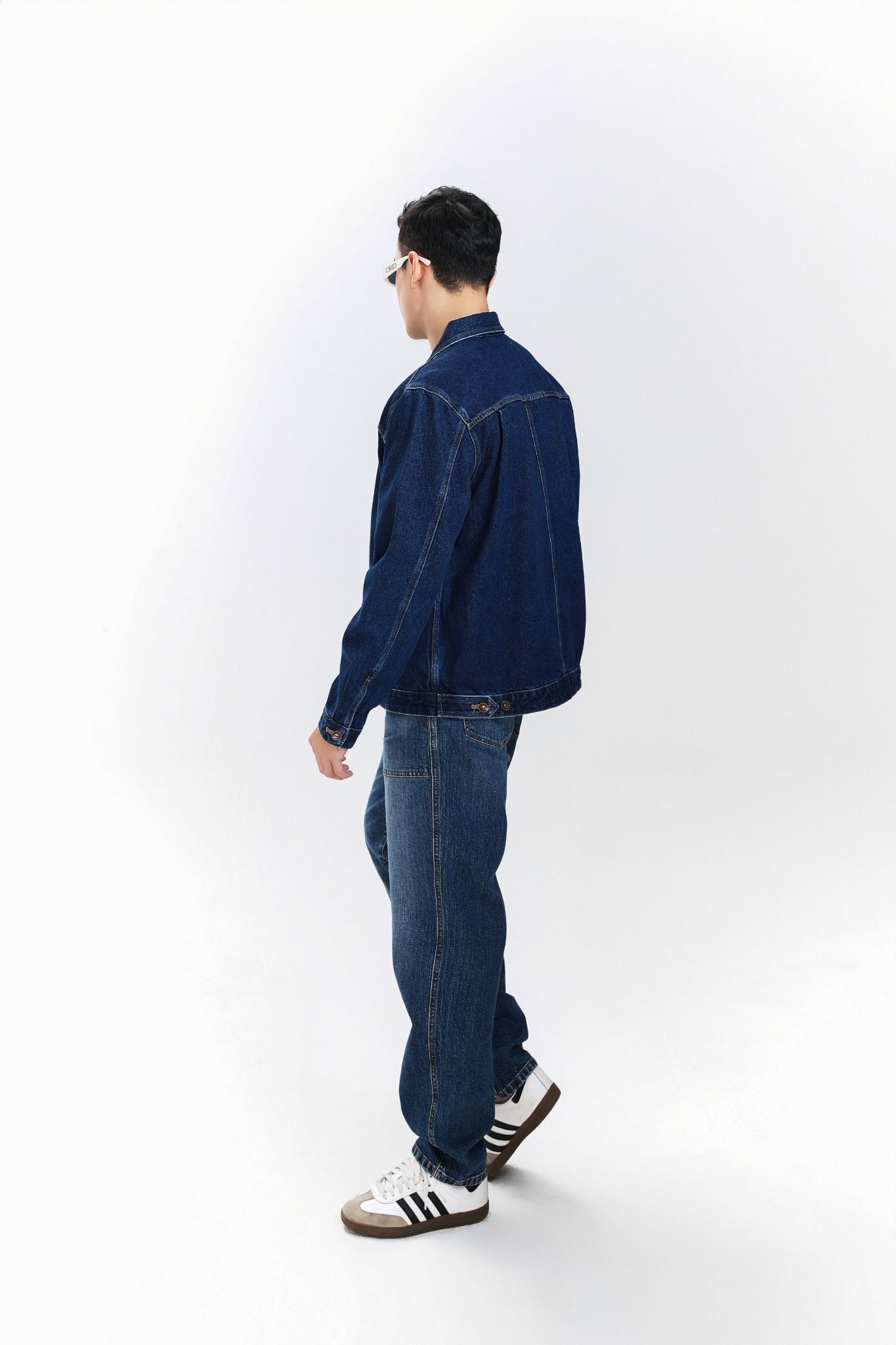 Áo Khoác Denim Dáng Vừa Type 1. Medium Denim Jacket Type 1 - 124MD4049F1970