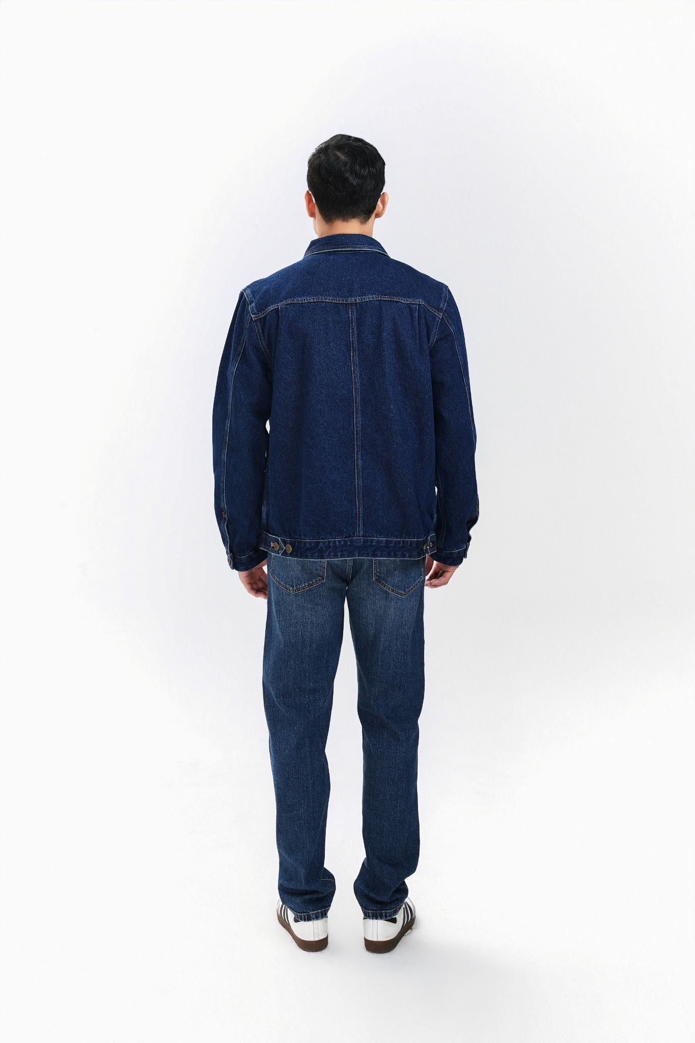 Áo Khoác Denim Dáng Vừa Type 1. Medium Denim Jacket Type 1 - 124MD4049F1970