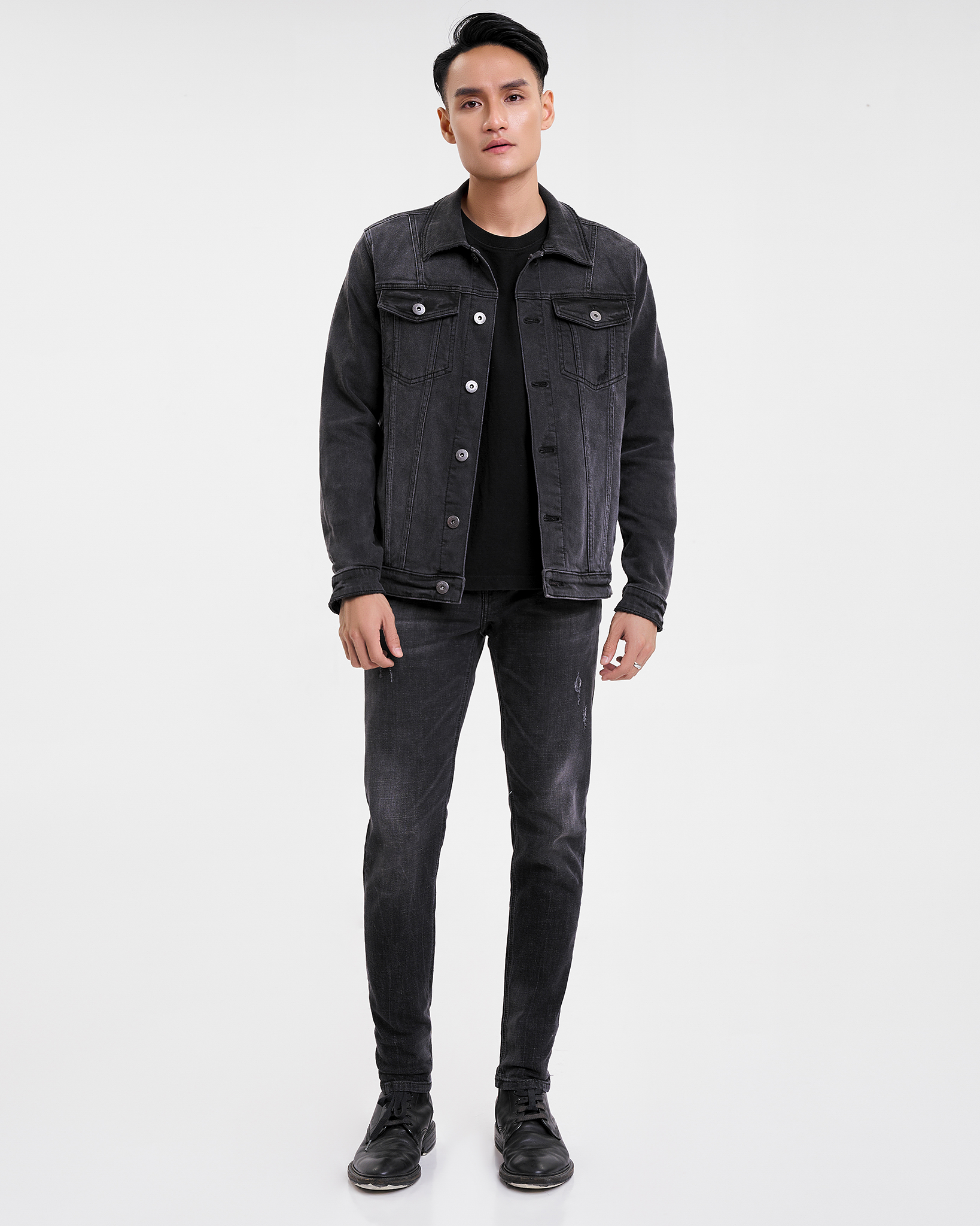 Áo Khoác Denim Nam Xám Đen Dáng Rộng. Midnight Black Type III Denim Jacket - 221MD3044F2050
