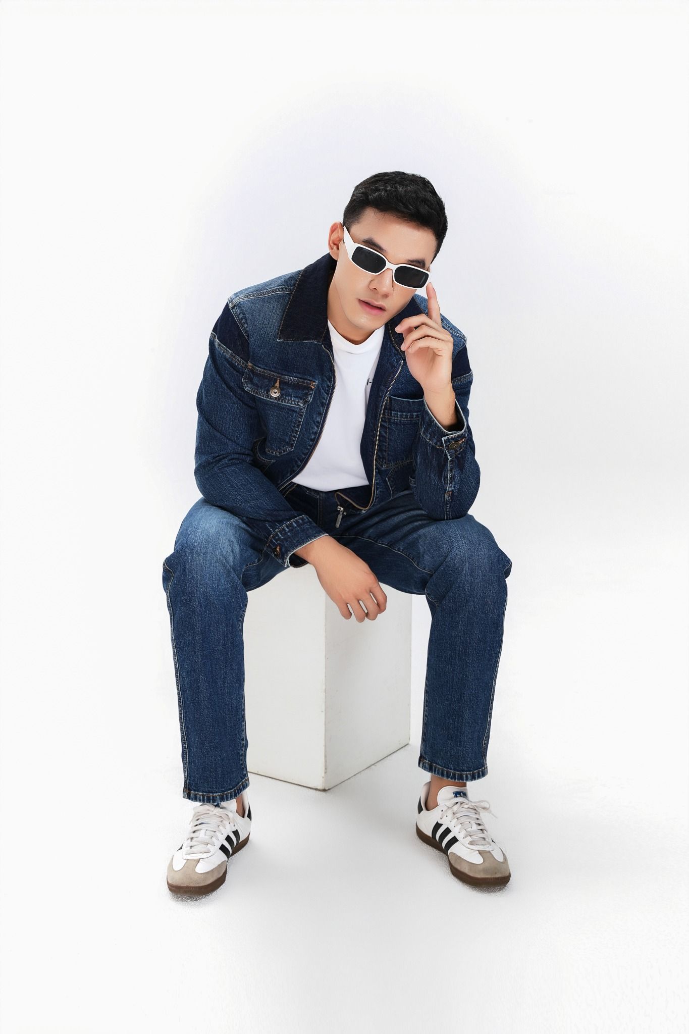 Áo Khoác Nam Dáng Vừa Dây Kéo. Men's Slim Fit Zipper Jacket - 124MD4044F2