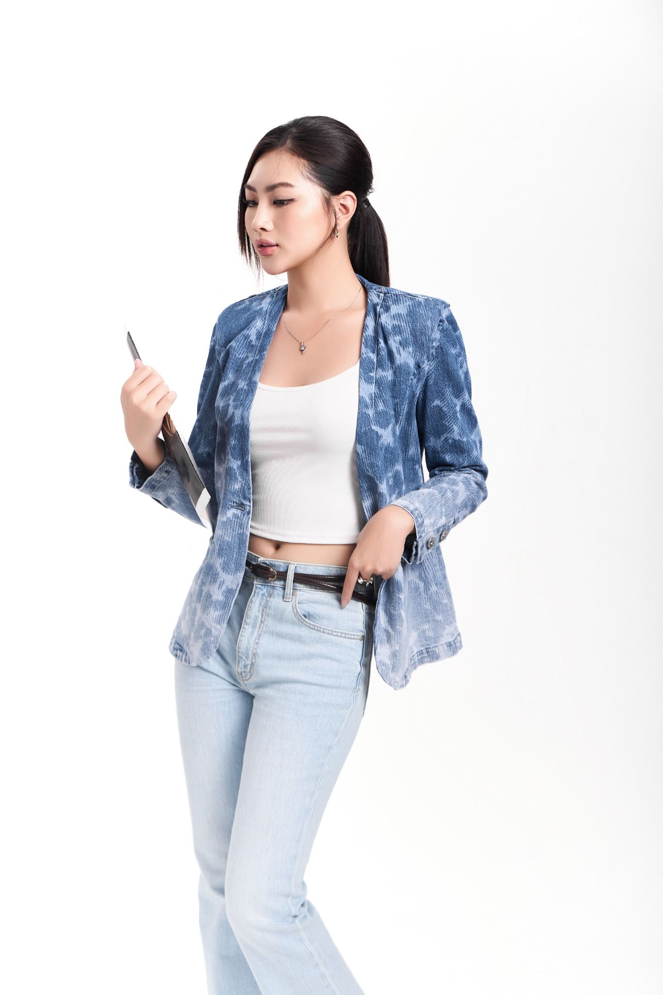 Áo Vest Nữ Dáng Ôm Tay Dài. Women's Slim Fit Long Sleeve Vest - 223WD2071A1