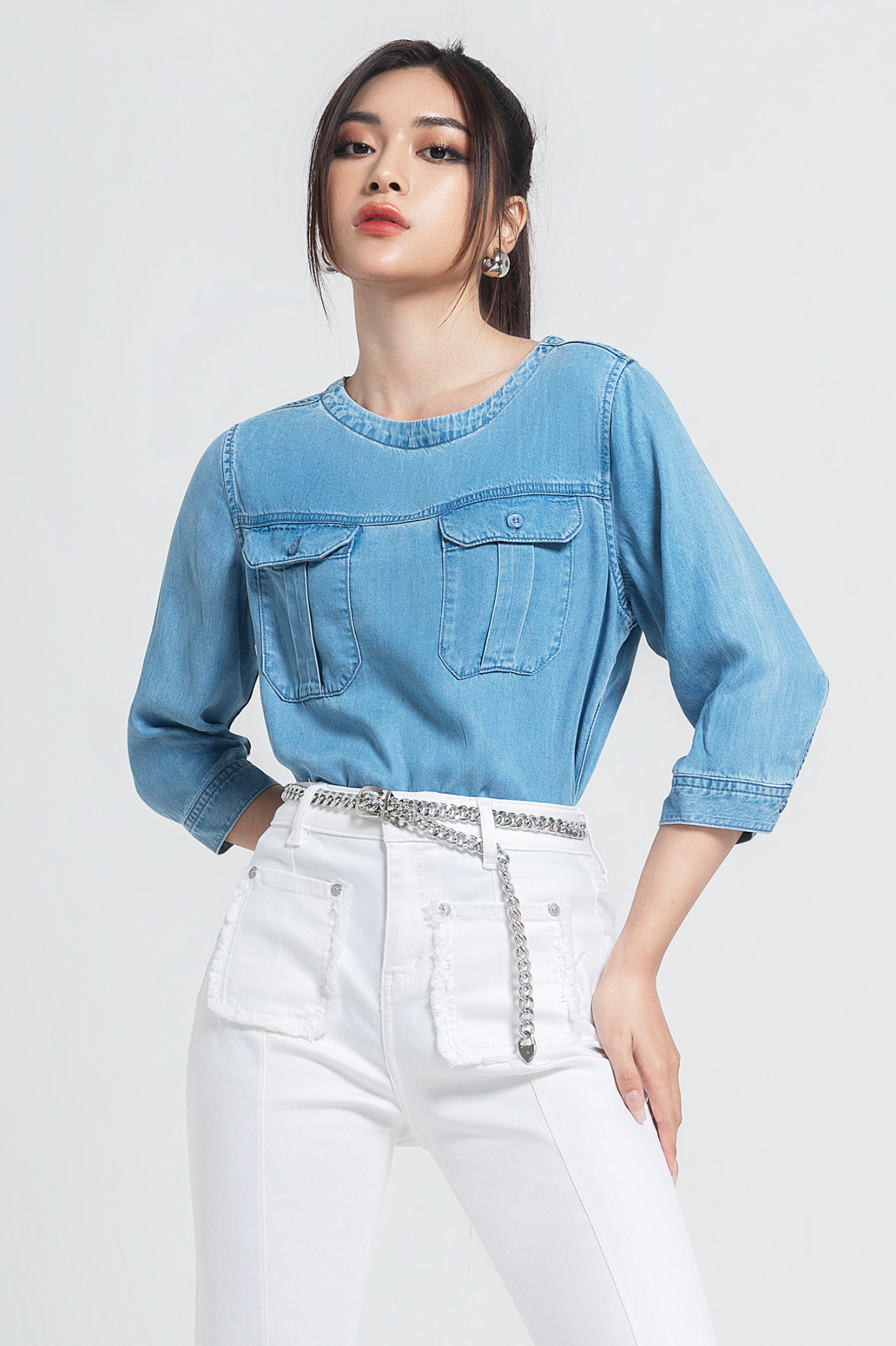 Áo Kiểu Nữ Cổ Thuyền Túi Xếp Ly. Tencel Shirt - 121WD2032F1
