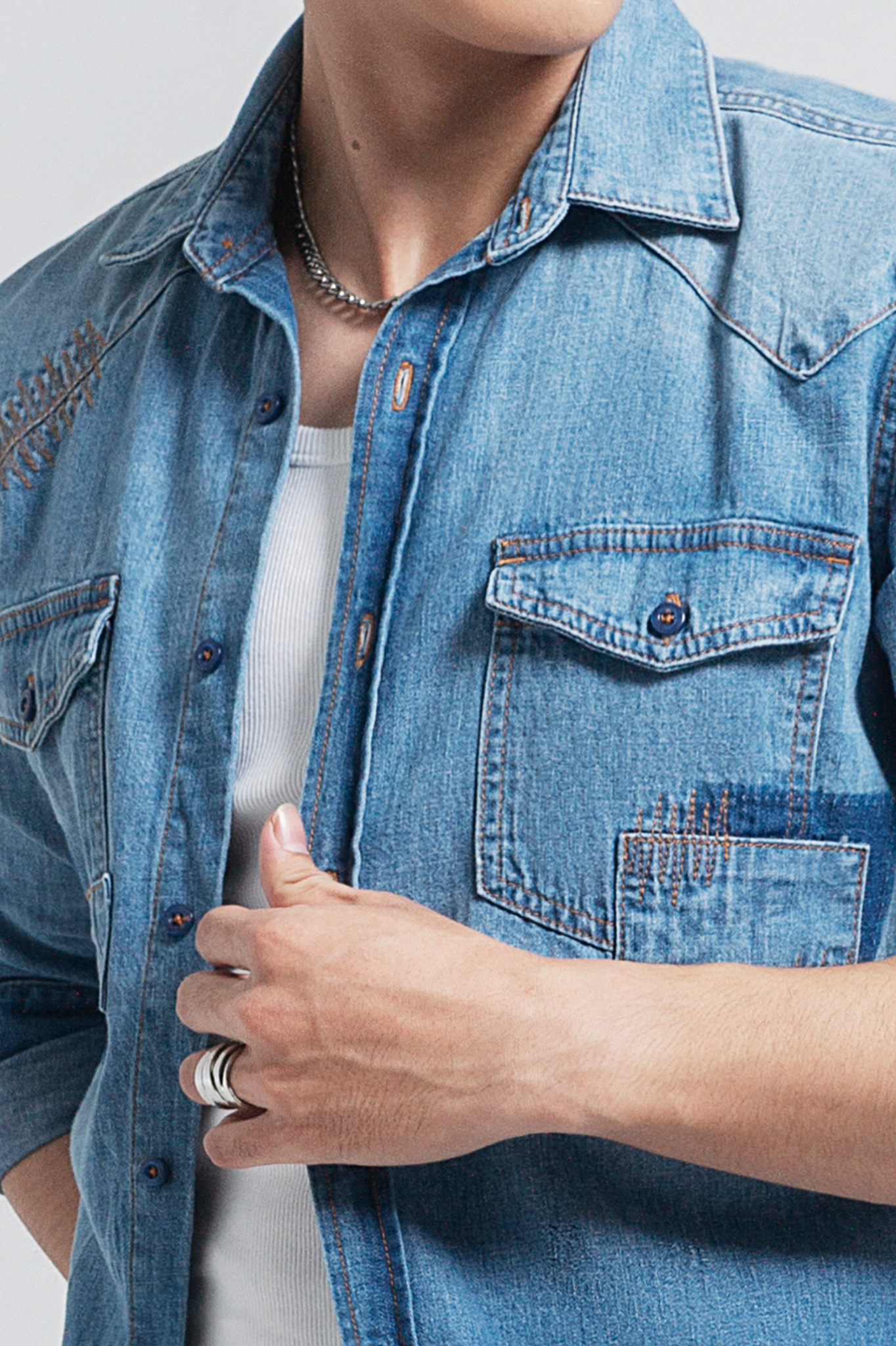 Áo Sơ Mi Nam Denim. Patchwork Denim Shirt - 121MD4034F4930