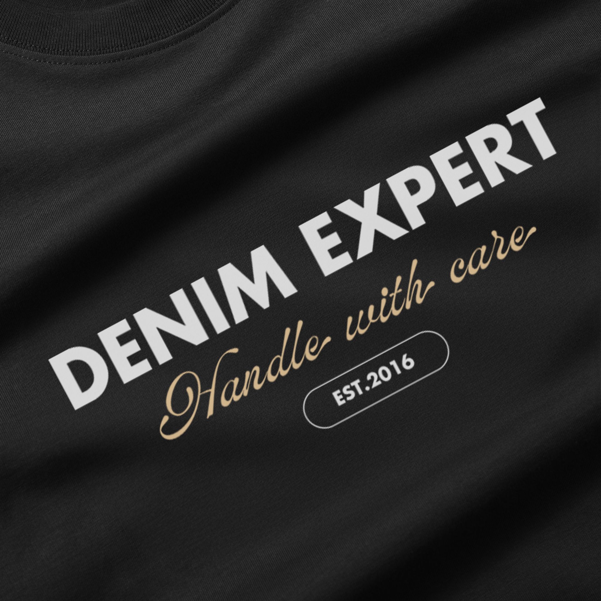Áo Thun Nam Cotton Màu Đen Hoạ Tiết Typo Denim Expert - 224MN3023B1
