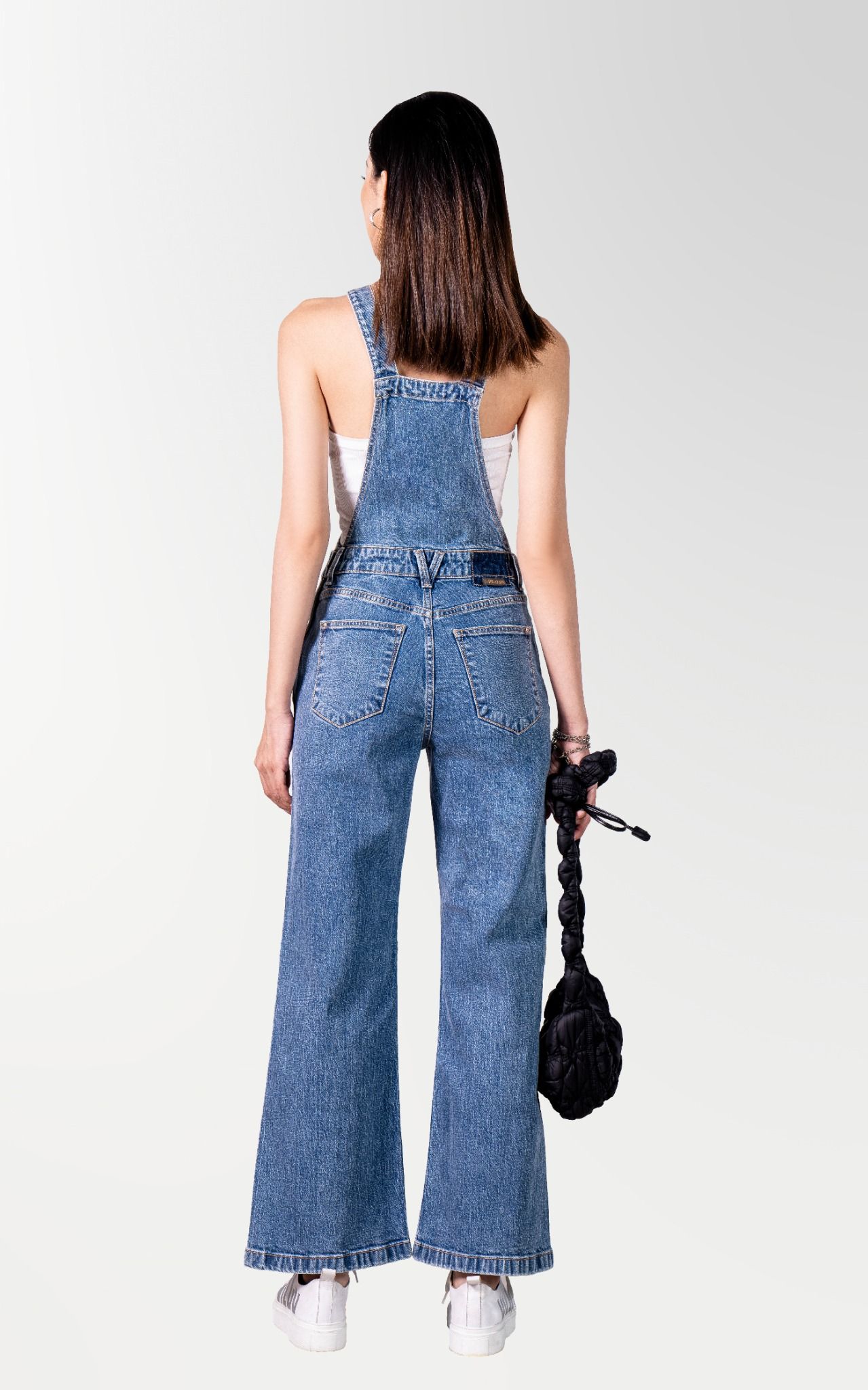 Quần Yếm Dài Ống Rộng Màu Xanh Sáng. Light Blue Wide Leg Overalls - 223WD1133F1930