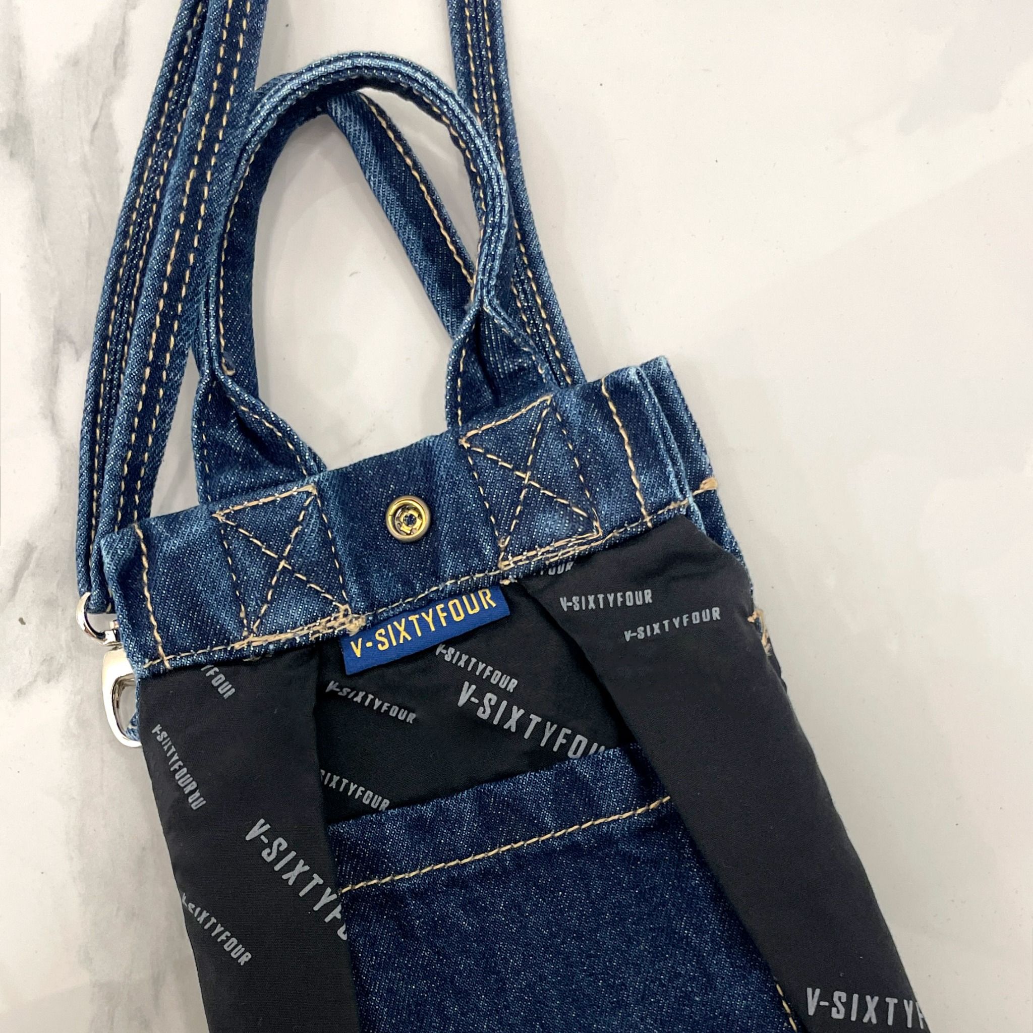 Túi Denim Mini Quai Đeo Chéo Màu Xanh Đậm Wash Hoạ Tiết Hoa Hồng - 124WD2143F2970