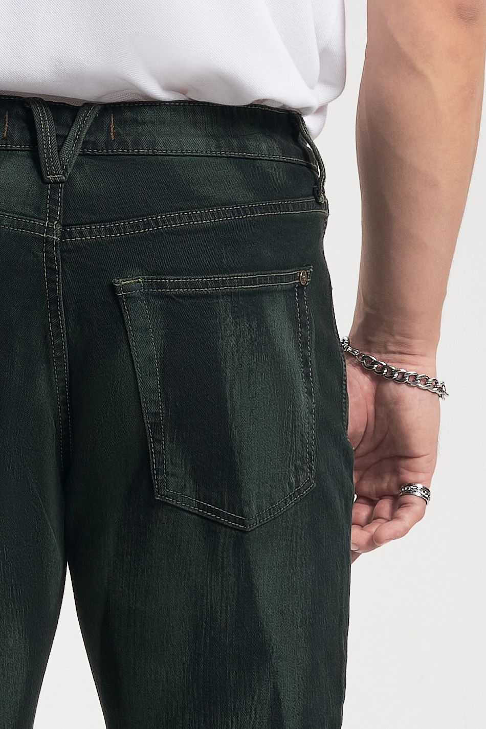Quần Jeans Nam Dáng Slimfit Lase Họa Tiết Vệt Nước Tự Do. Laser Slimfit Men's Jeans with Free Watermark Pattern - 123MD3082F2