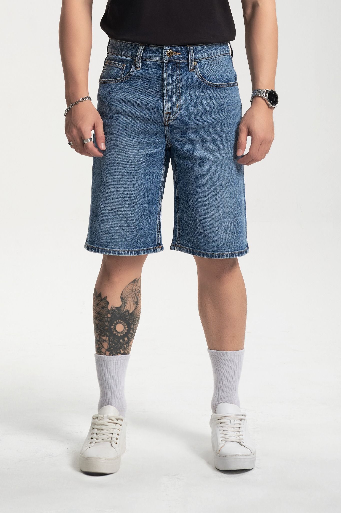 Quần Shorts Jeans Nam Dáng Rộng Màu Xanh Sáng. Light Blue Men's Jeans Shorts - 123MD4103B1