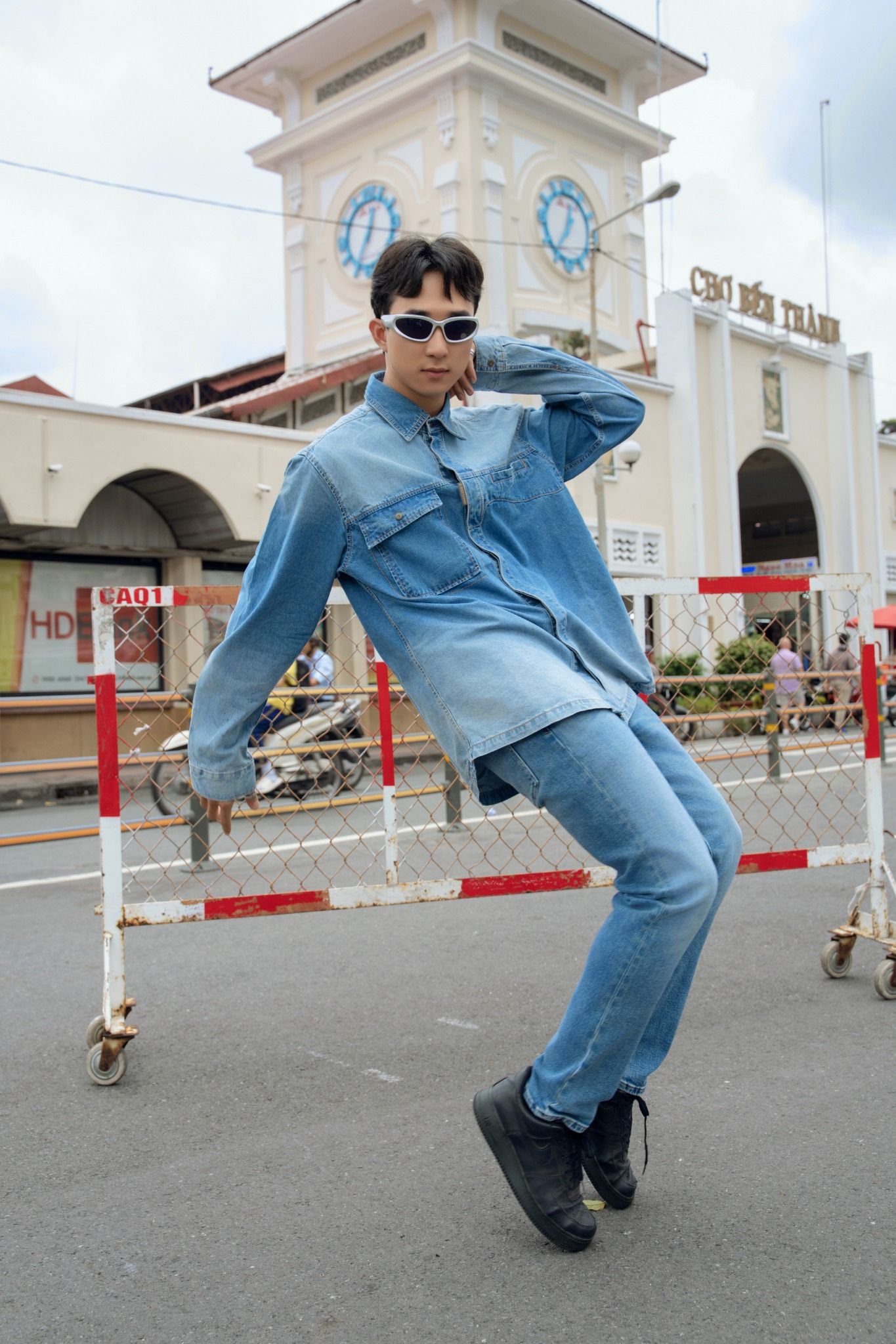 Quần Jeans Nam Dáng Slim Tint Vintage Màu Light Blue - Men's SlimFit Jeans Tint Vintage In Light Blue - 224MD3082B2