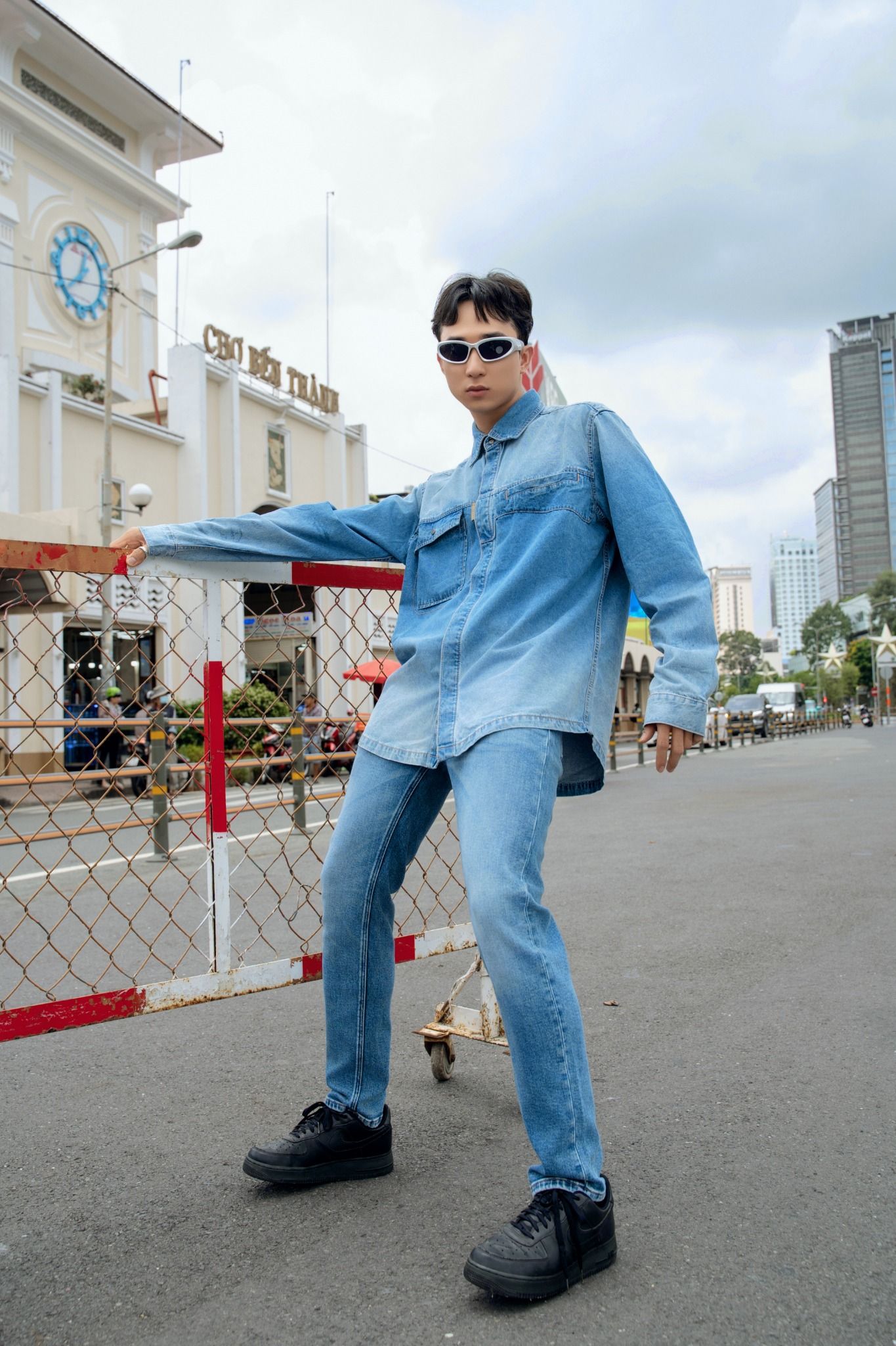 Quần Jeans Nam Dáng Slim Tint Vintage Màu Light Blue - Men's SlimFit Jeans Tint Vintage In Light Blue - 224MD3082B2