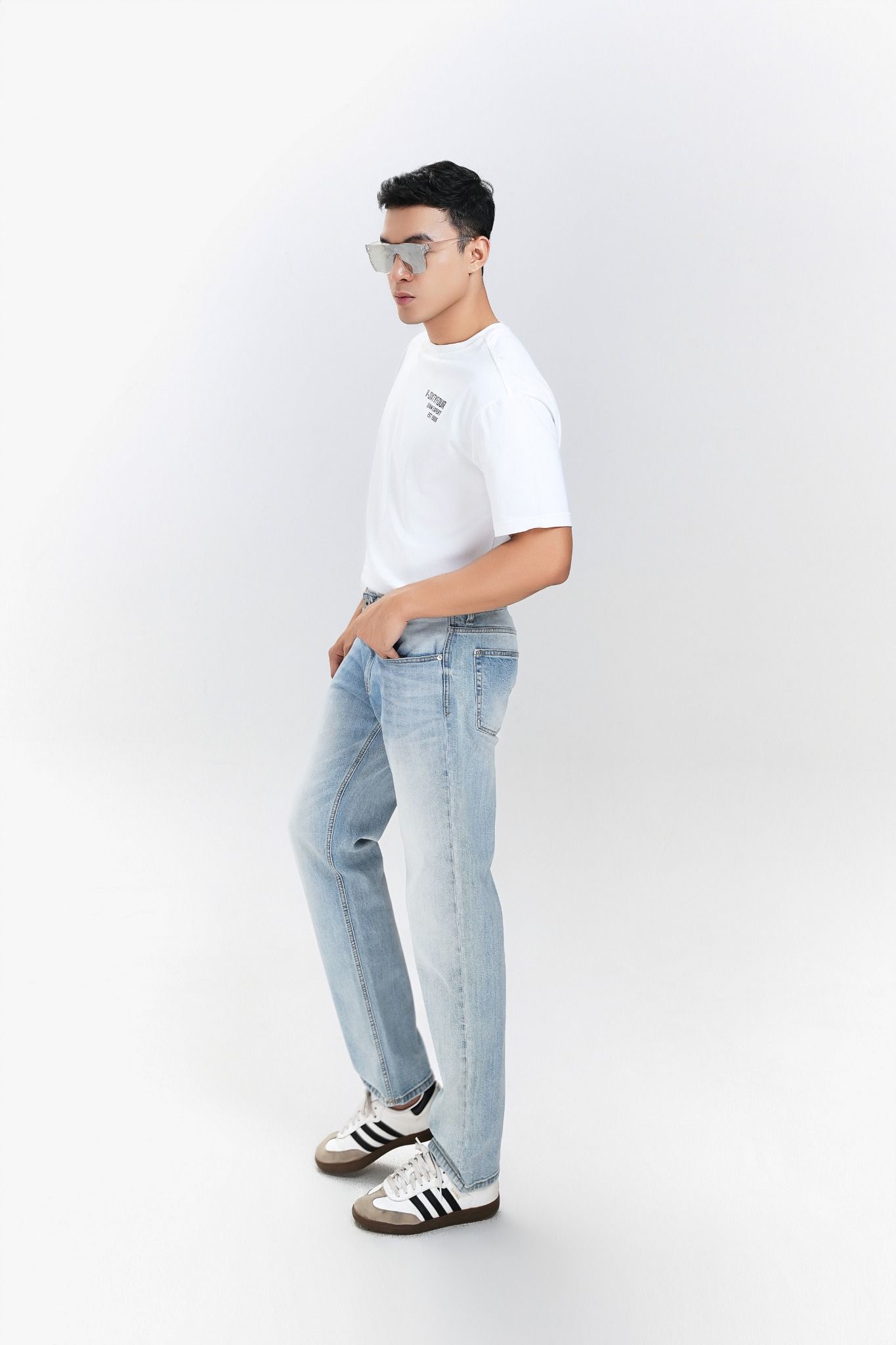Quần Jeans Nam Dáng Đứng Màu Med Blue. Men's Straight Jeans in Med Blue - 124MD3083F1950