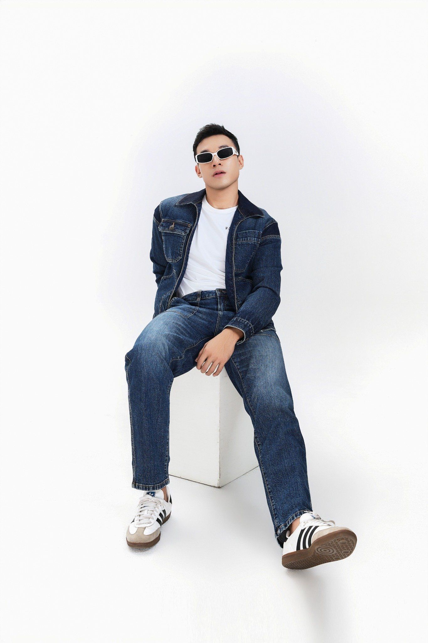 Quần Jeans Nam Dáng Đứng Túi Hộp. Men's Straight Pocket Jeans - 124MD4083F1950