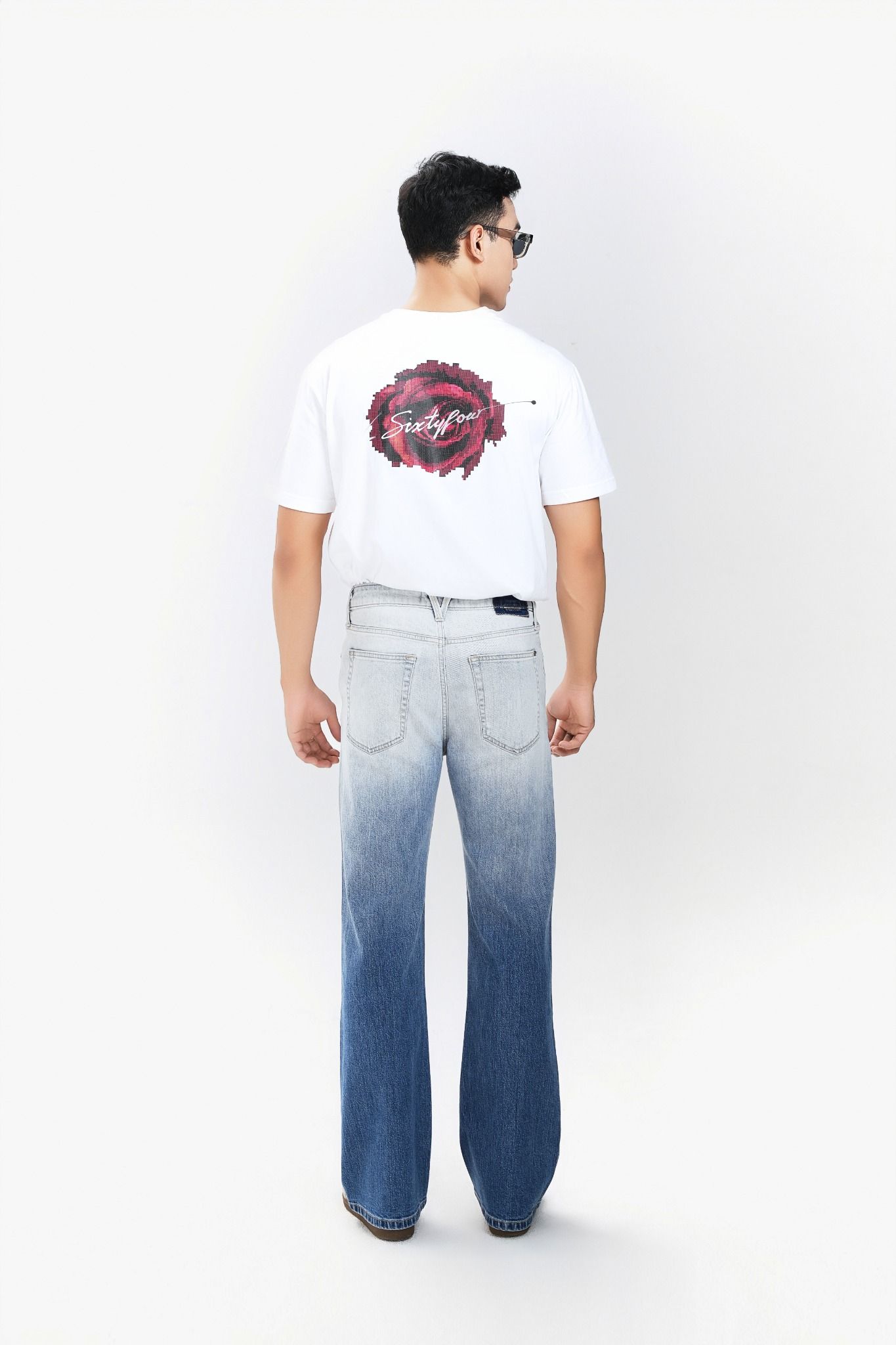 Quần Jeans Nam Dáng Loe Màu Xanh Sáng. Bright Blue Flared Men's Jeans - 223MD4084F1930