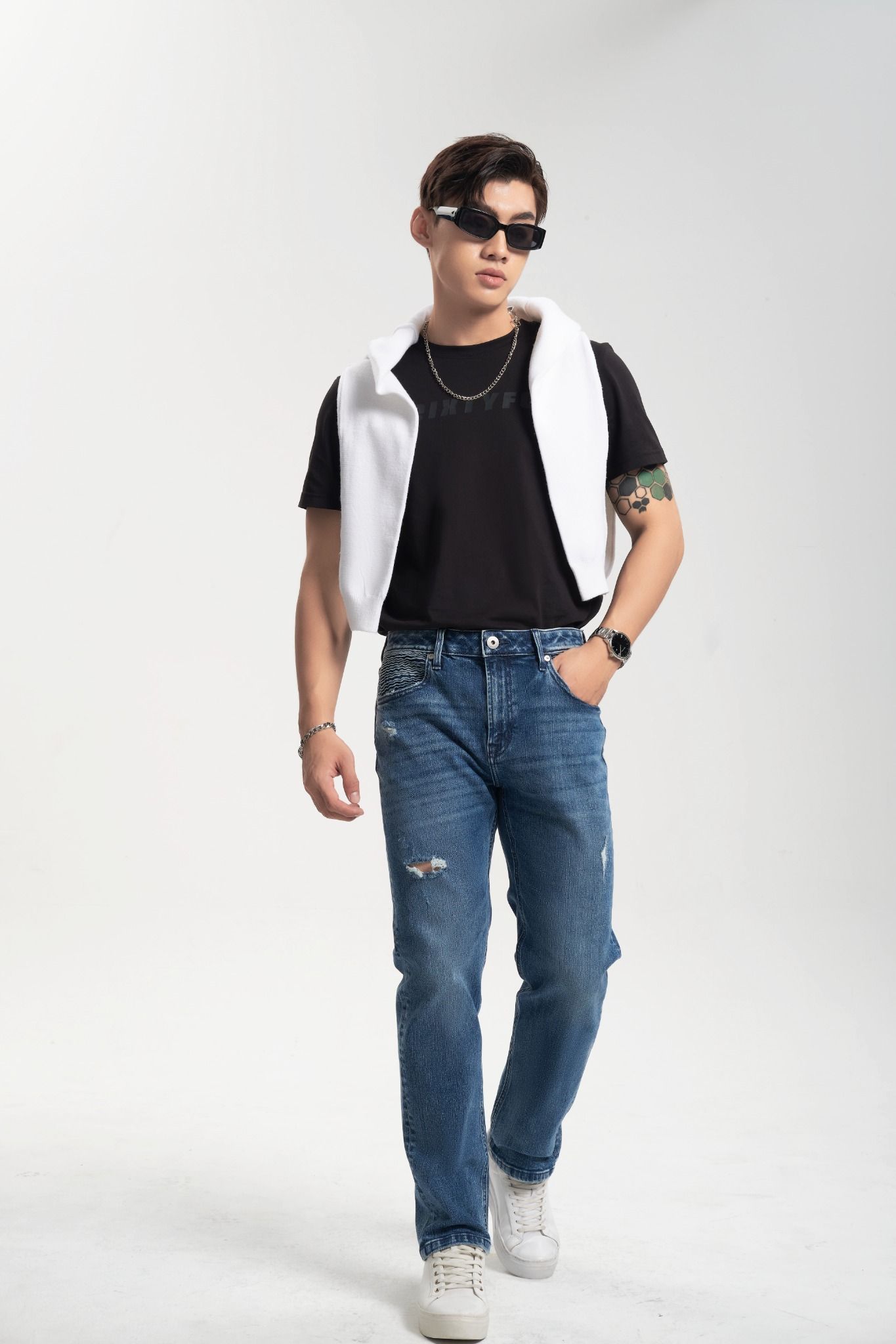 Quần Jeans Nam Dáng Rộng Relax Màu Xanh Sáng - Men's Wide-Leg Relax Fit Light Blue Jeans - 222MD4080F1