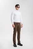 Quần Jeans Nam Dáng Straight Nhuộm Nâu. Brown Straight Men's Jeans - 222MD4083F3290