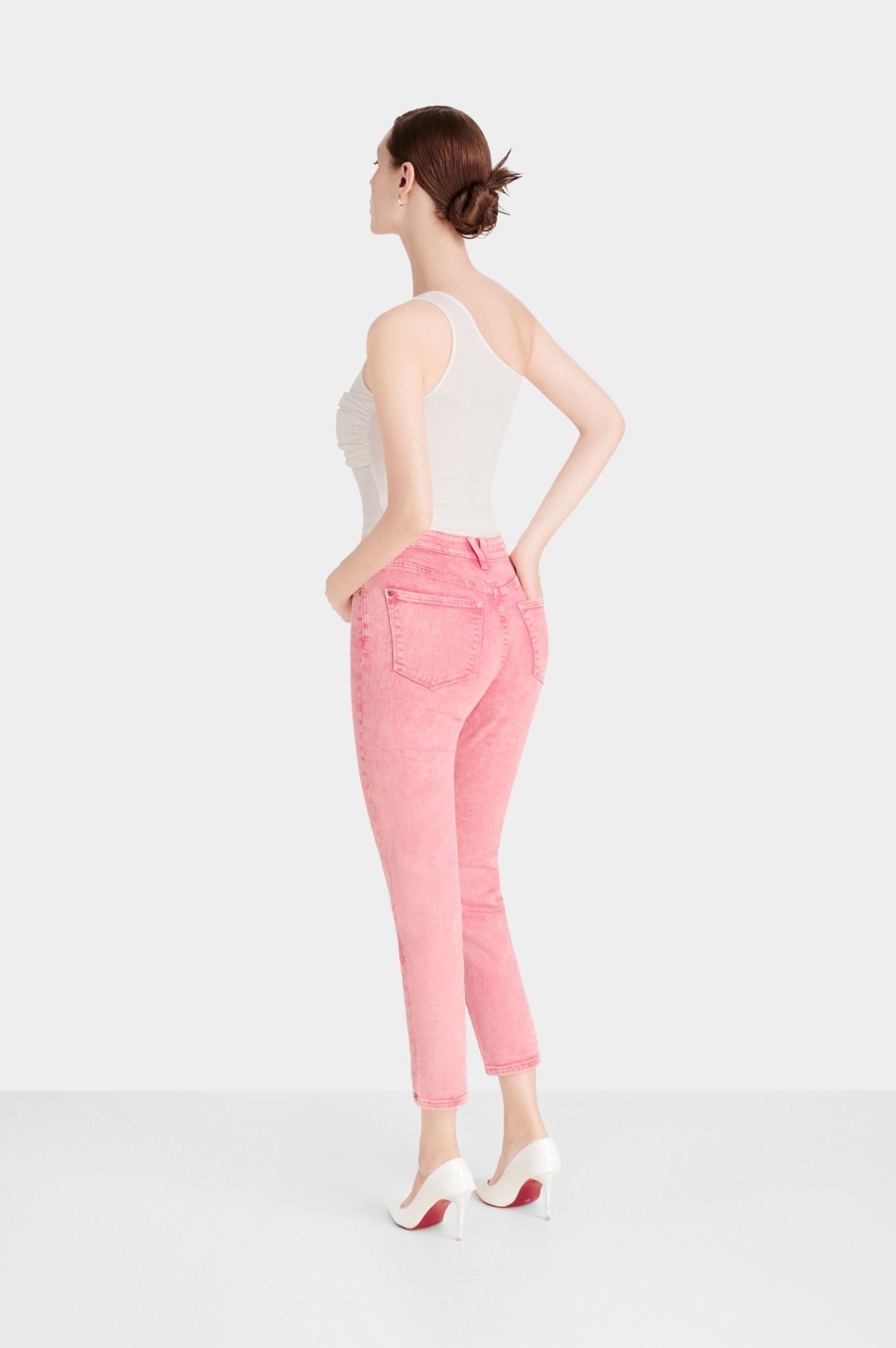 Quần Jeans Nữ Dáng Đứng Màu Hồng Đất. Women's Straight Jeans in Earth Pink - 123WN1083F3