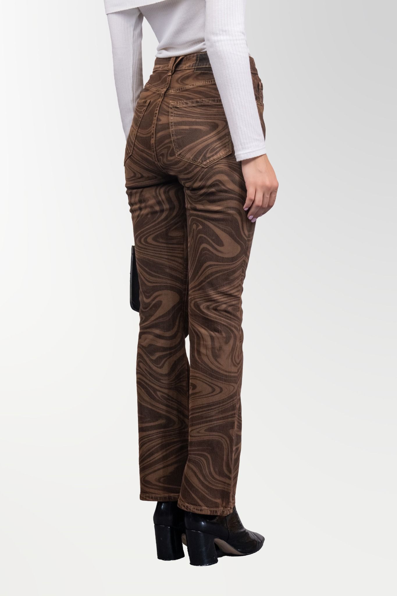 Quần Jeans Nữ Dáng Loe Màu Nâu. Women's Brown Flared Jeans - 123WD1084F1270