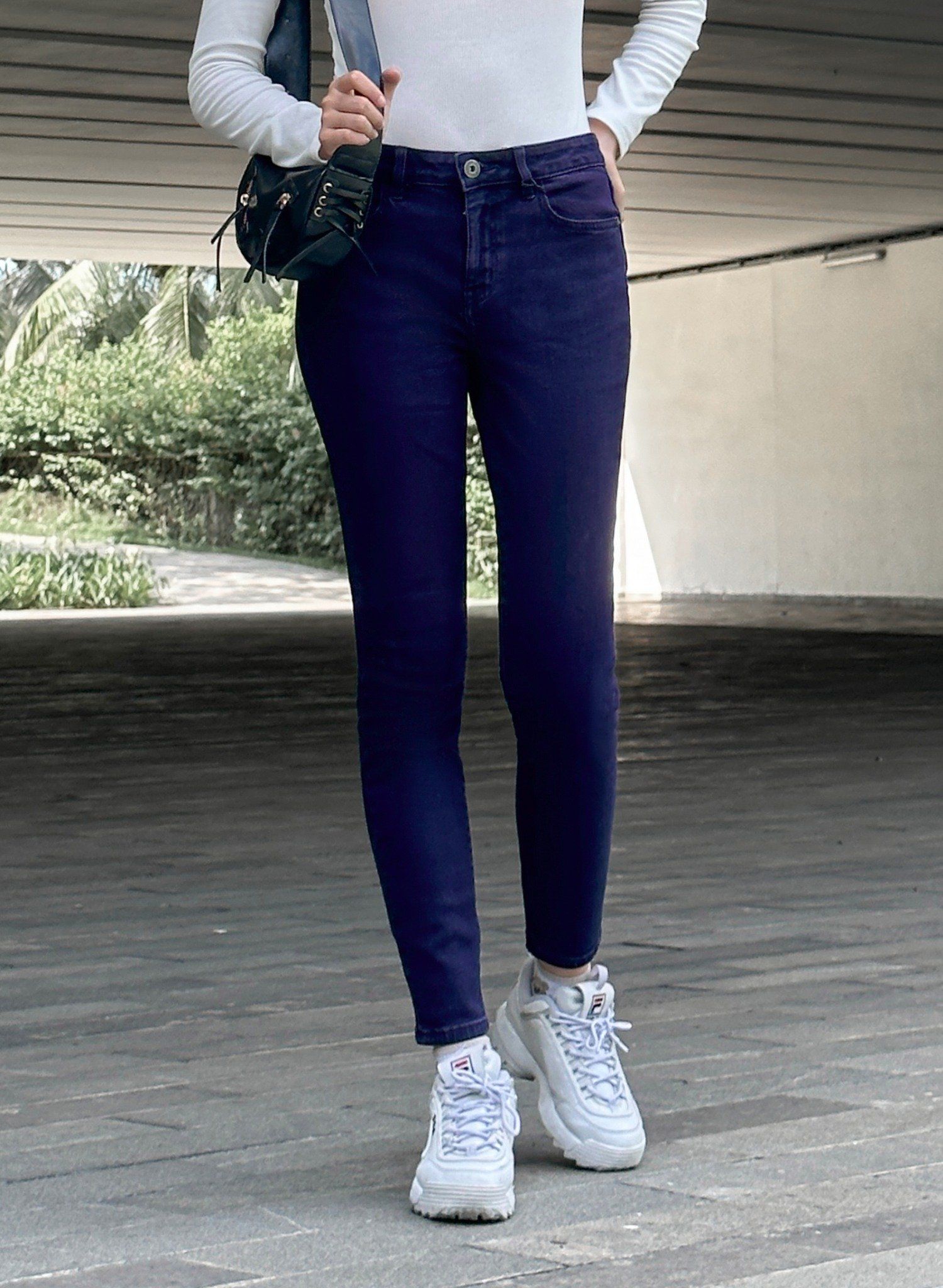Quần Jeans Nữ Dáng Slim Fit Tím Lavender - Purple Slim Fit Jeans - 122WD2082F3