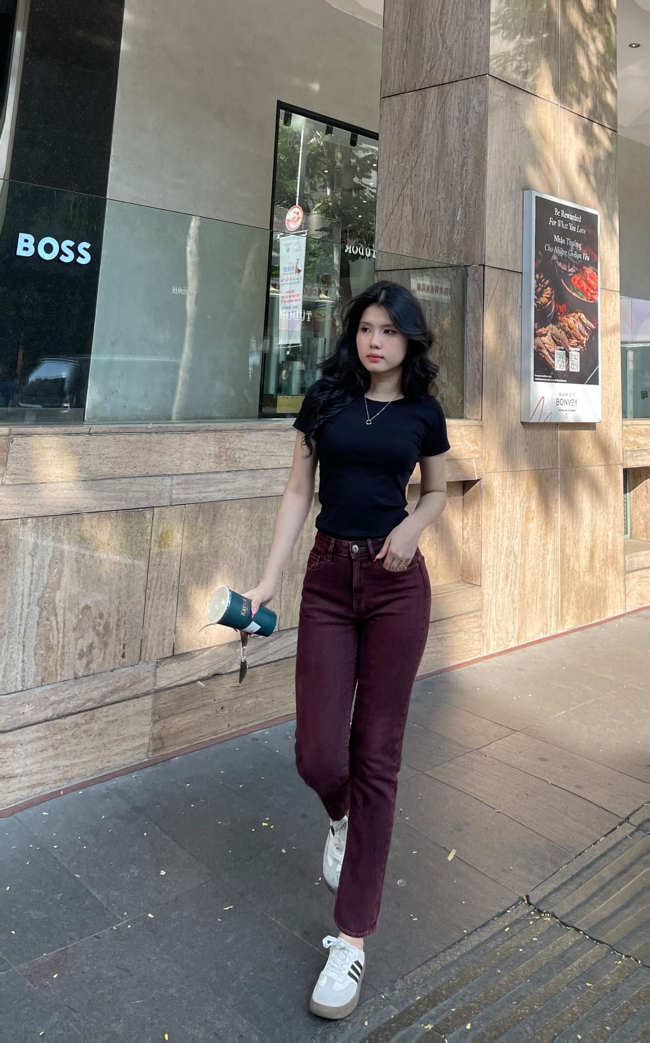Quần Jeans Nữ Dáng Straight Màu Đỏ Rượu Vang. Wine Red Women's Straight Jeans - 122WD2083F4