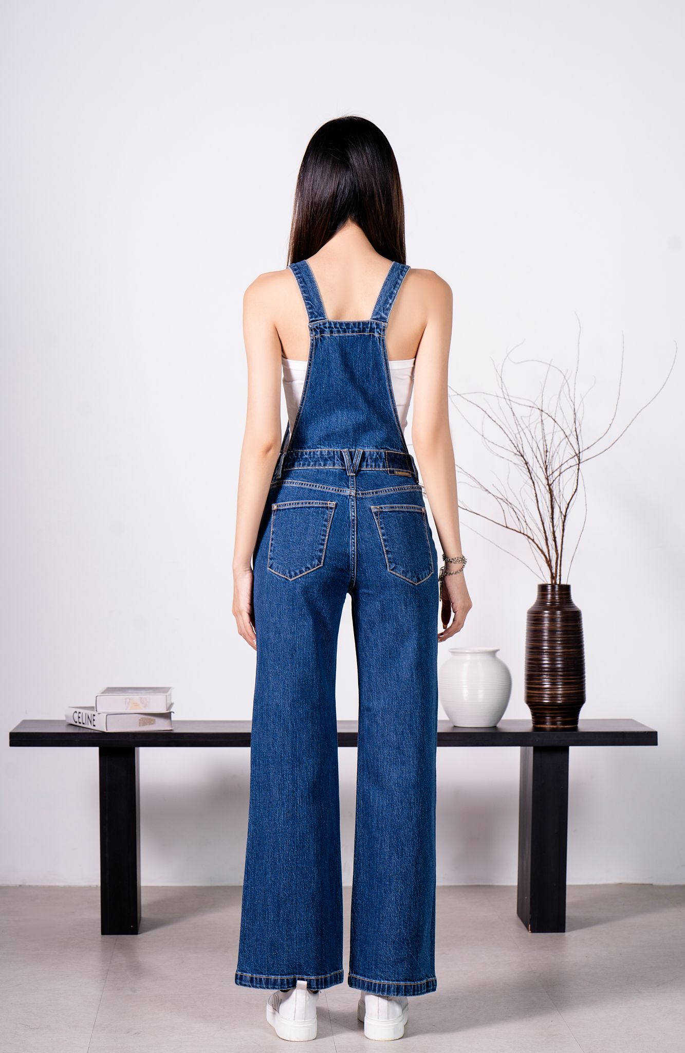Quần Yếm Dài Ống Rộng Màu Xanh Đậm. Dark Blue Wide Leg Overalls - 223WD1133F1950