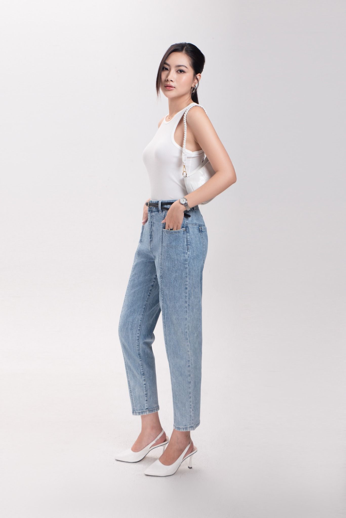Quần Jeans Nữ Dáng Baggy Màu Xanh Sáng. Bright Blue Baggy Women's Jeans - 122WD2087F3930