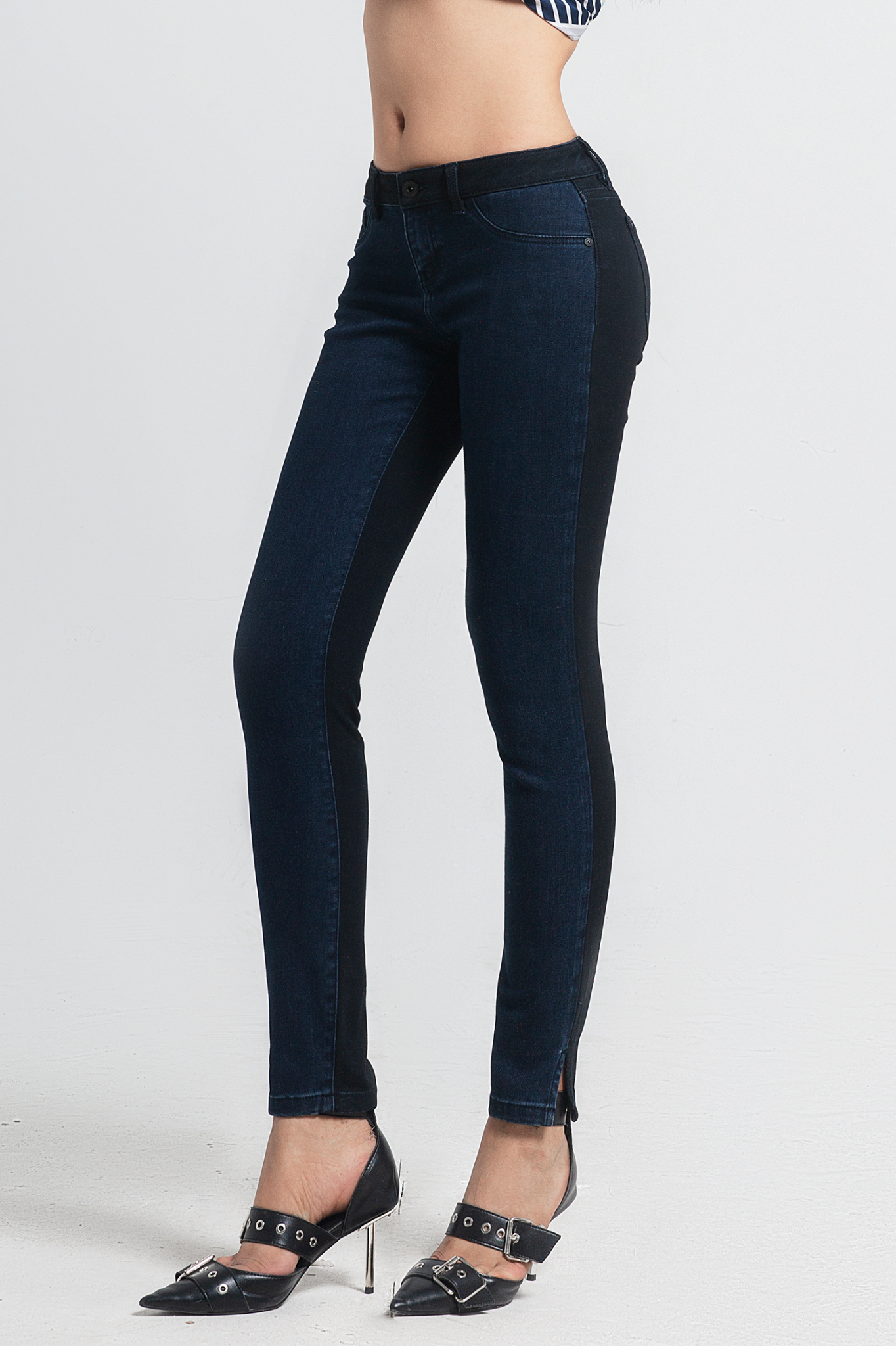 Quần jeans nữ dáng skinny - 120WD2081F2