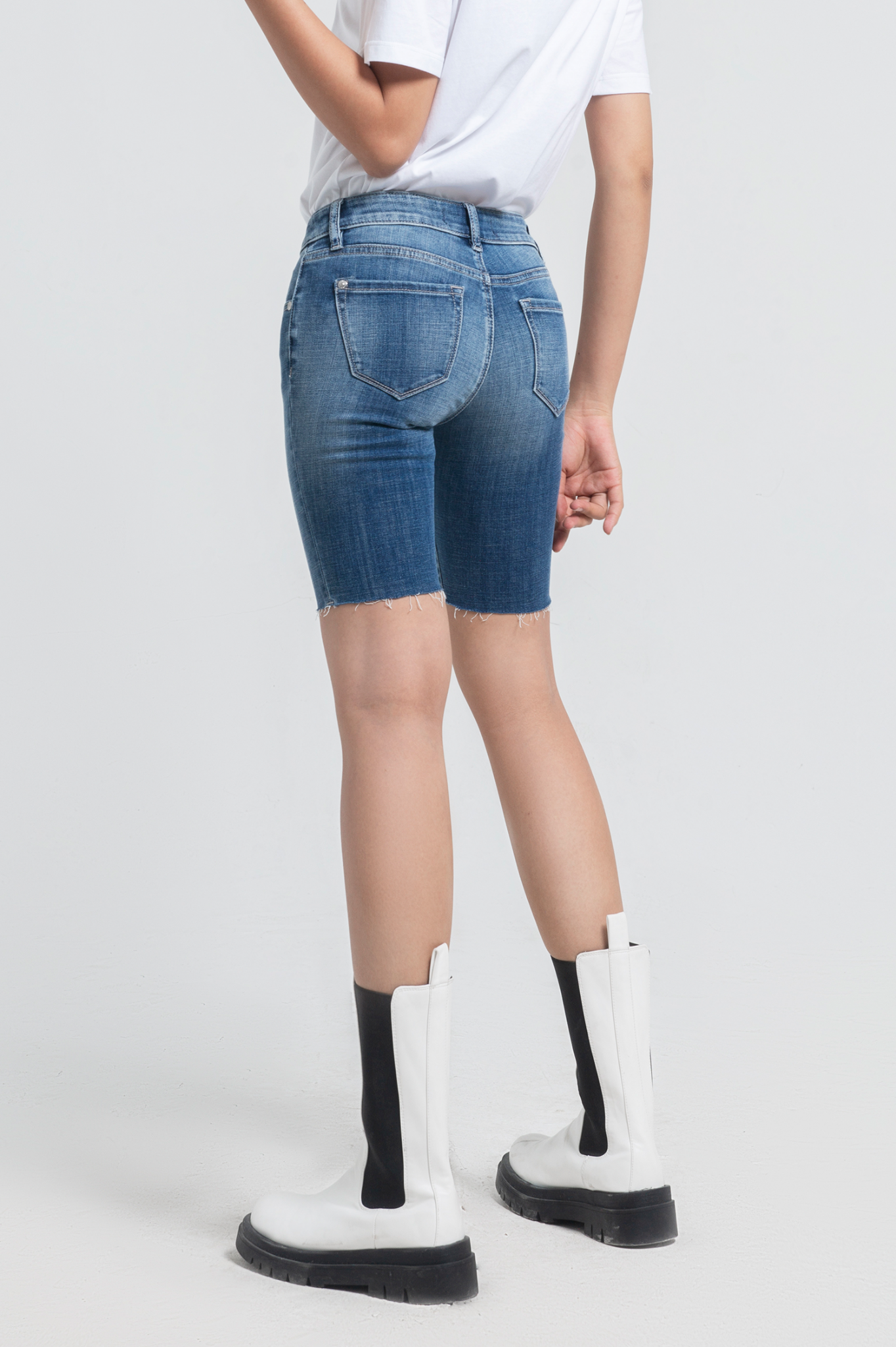 Quần jeans lửng dáng skinny - 120WD1101F1