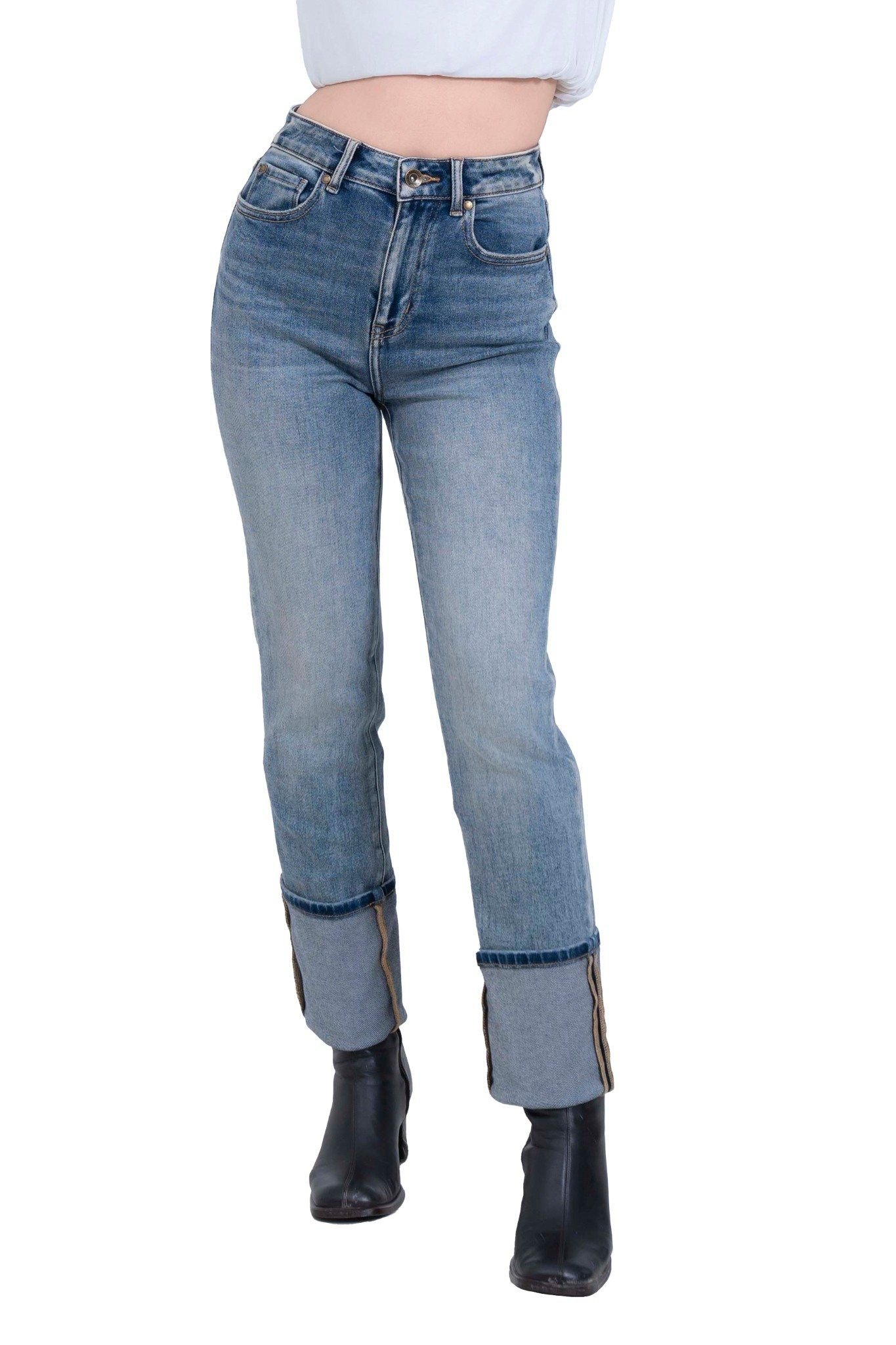 Quần Jeans Nữ Dáng Skinny Màu Xanh Nhạt - Light Blue Skinny Woman's Long Jeans - 224WD2082F1930