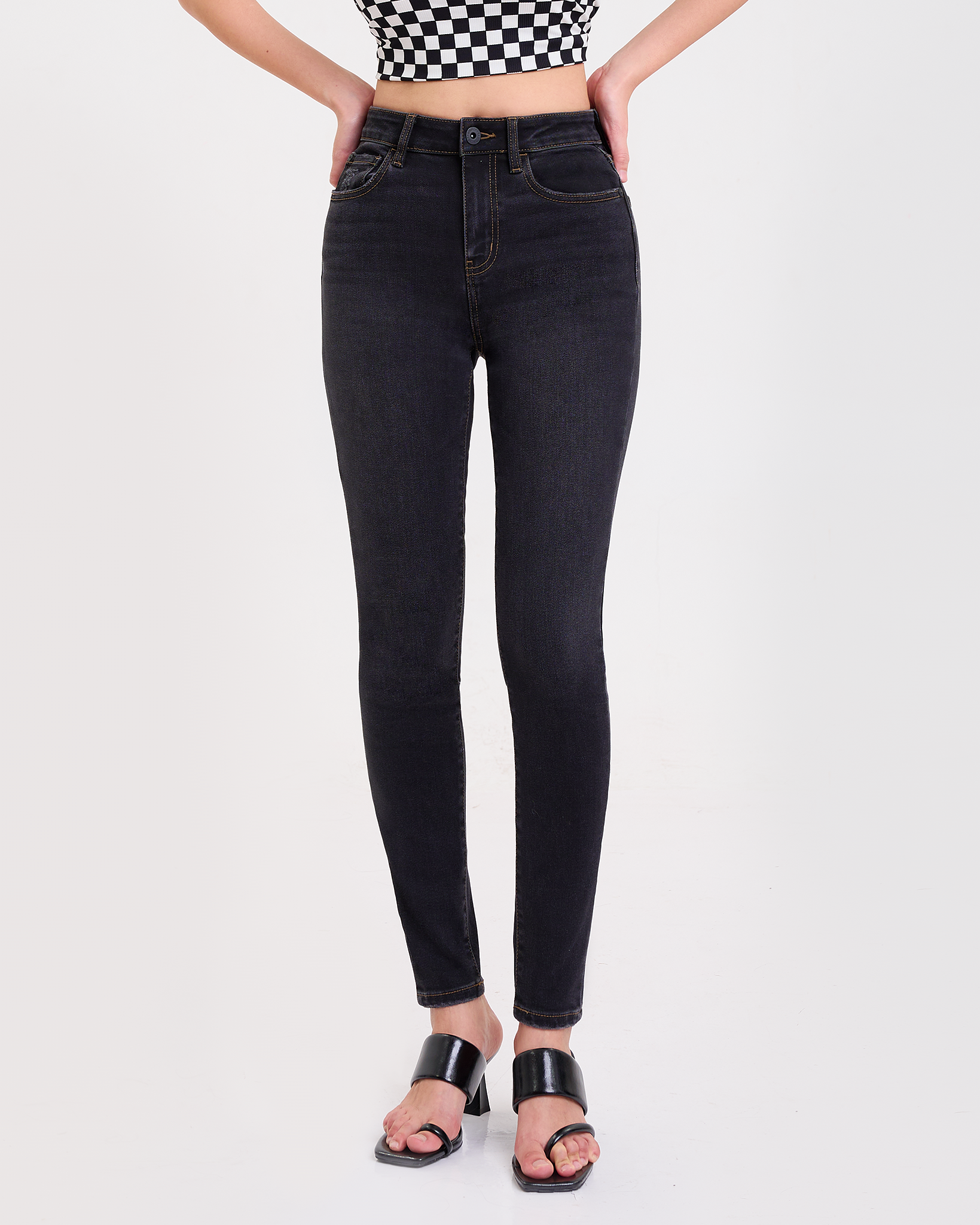 Quần Jeans Nữ Cạp Trung Dáng Ôm Màu Xanh Đen. Dark Blue Mid Waist Skinny Jeans - 221WD1081F1