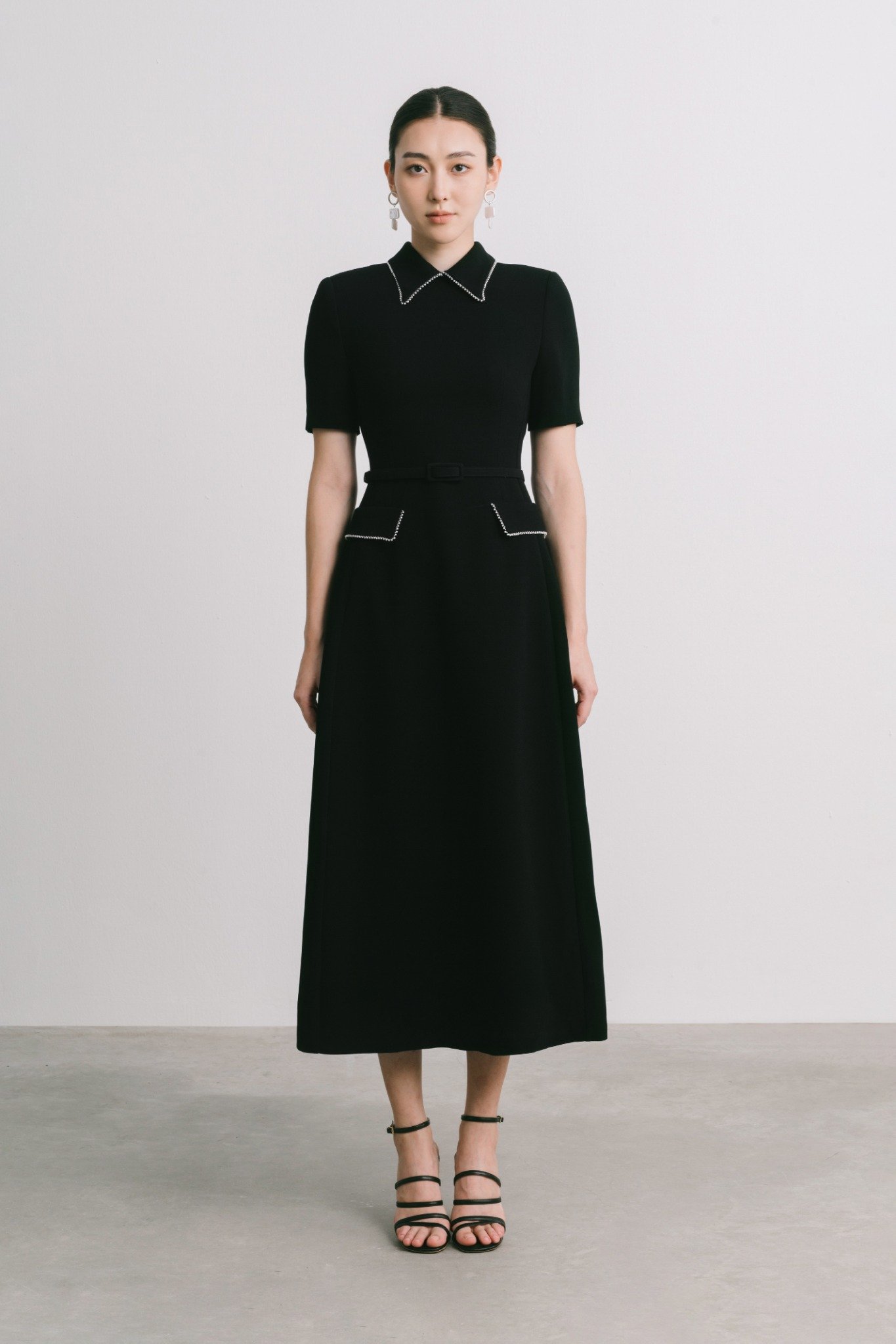  ILY CHAIN DETAIL MIDI DRESS 