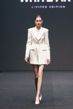LYA BACKLESS DRAPED BLAZER