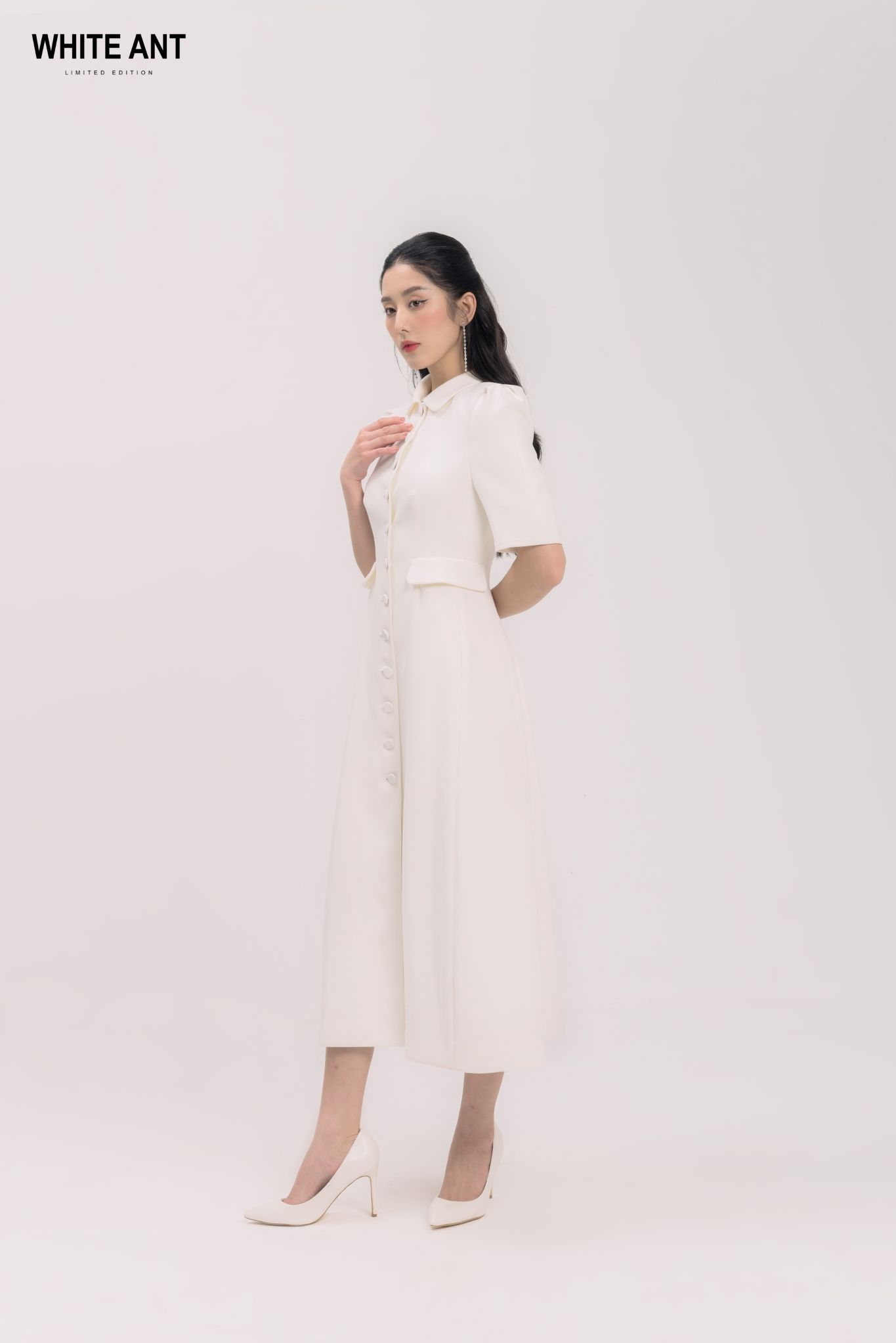 Đầm Cổ Sen Tròn Dáng A Nữ White Ant PRIMROSE COLLAR FLARE DRESS 120830003