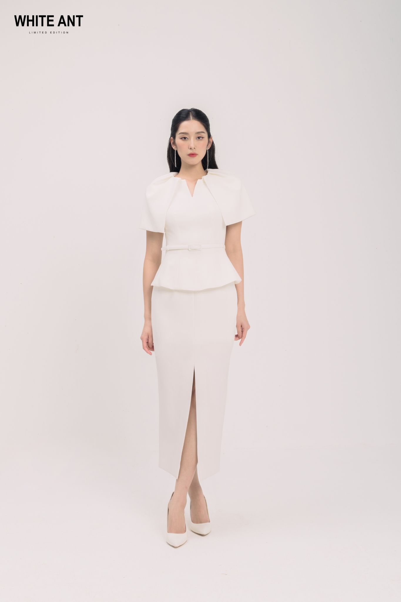 Áo Peplum Tay Bồng Nữ White Ant SOPHRONIA PEPLUM 171430003