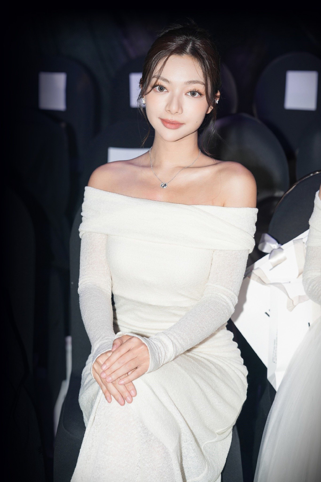  Katleen Phan-Võ X LUMI DRESS 