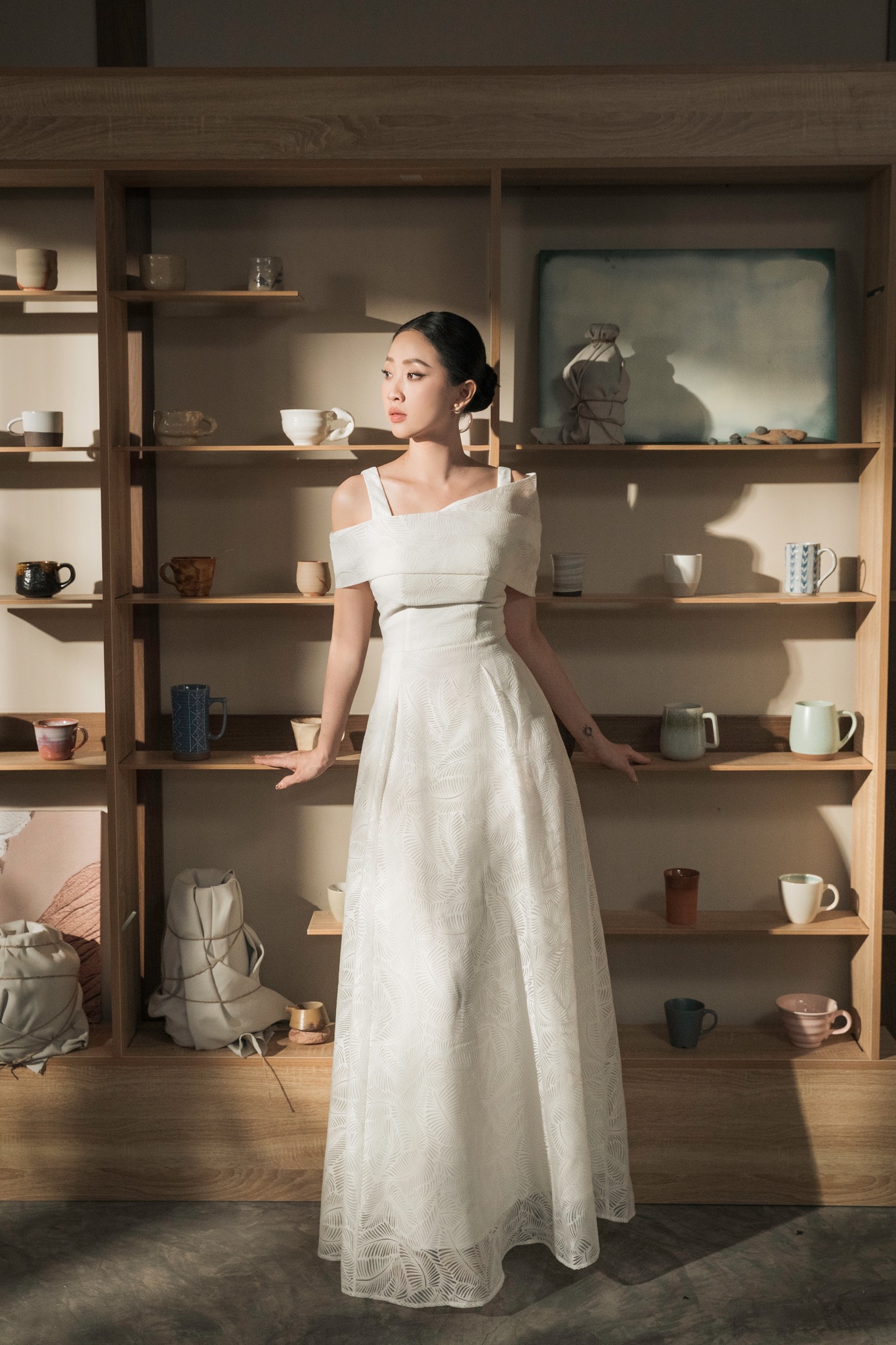  Ms.Liêu Hà Trinh X DESI DRESS 