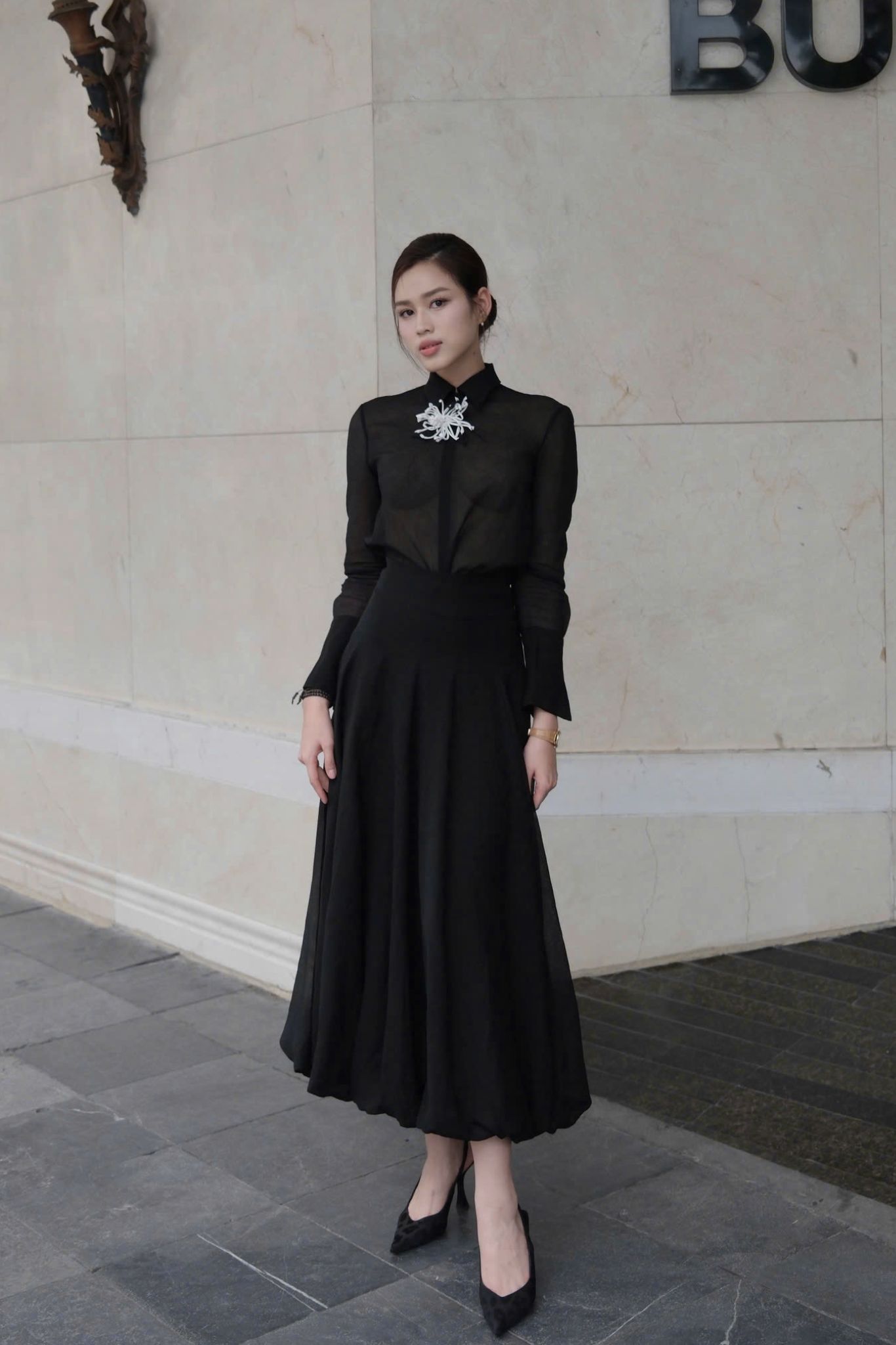  HHVN Đỗ Thị Hà X LAUREN BLOUSE - POPPY SKIRT 