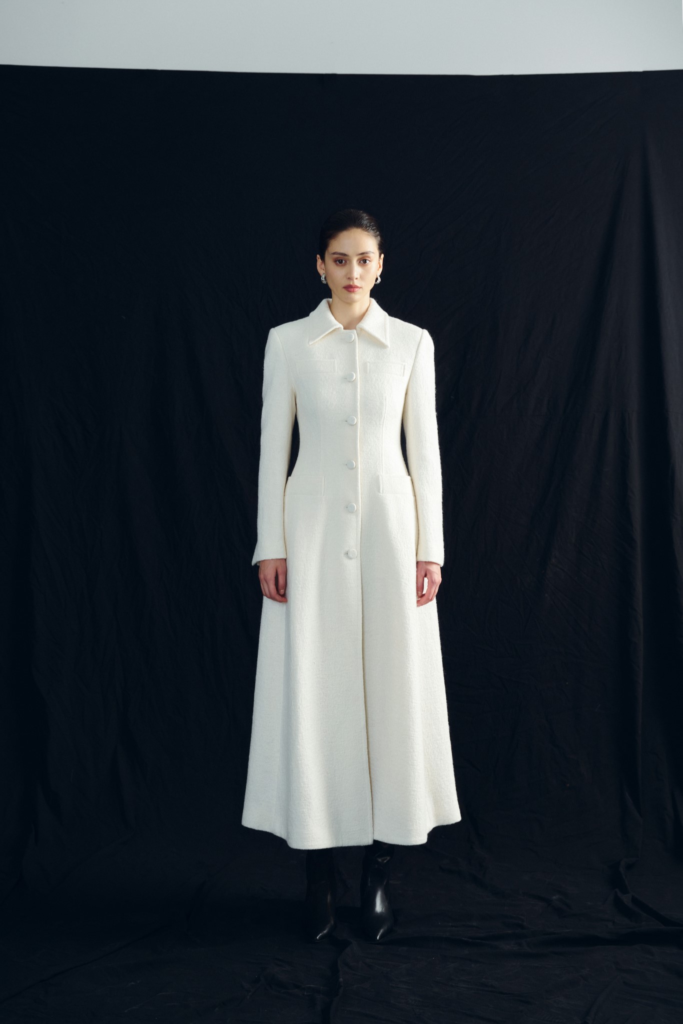  Áo Măng Tô Dáng Dài Nữ White Ant NAILA SINGER - BREASTED COATS 150600001.001 