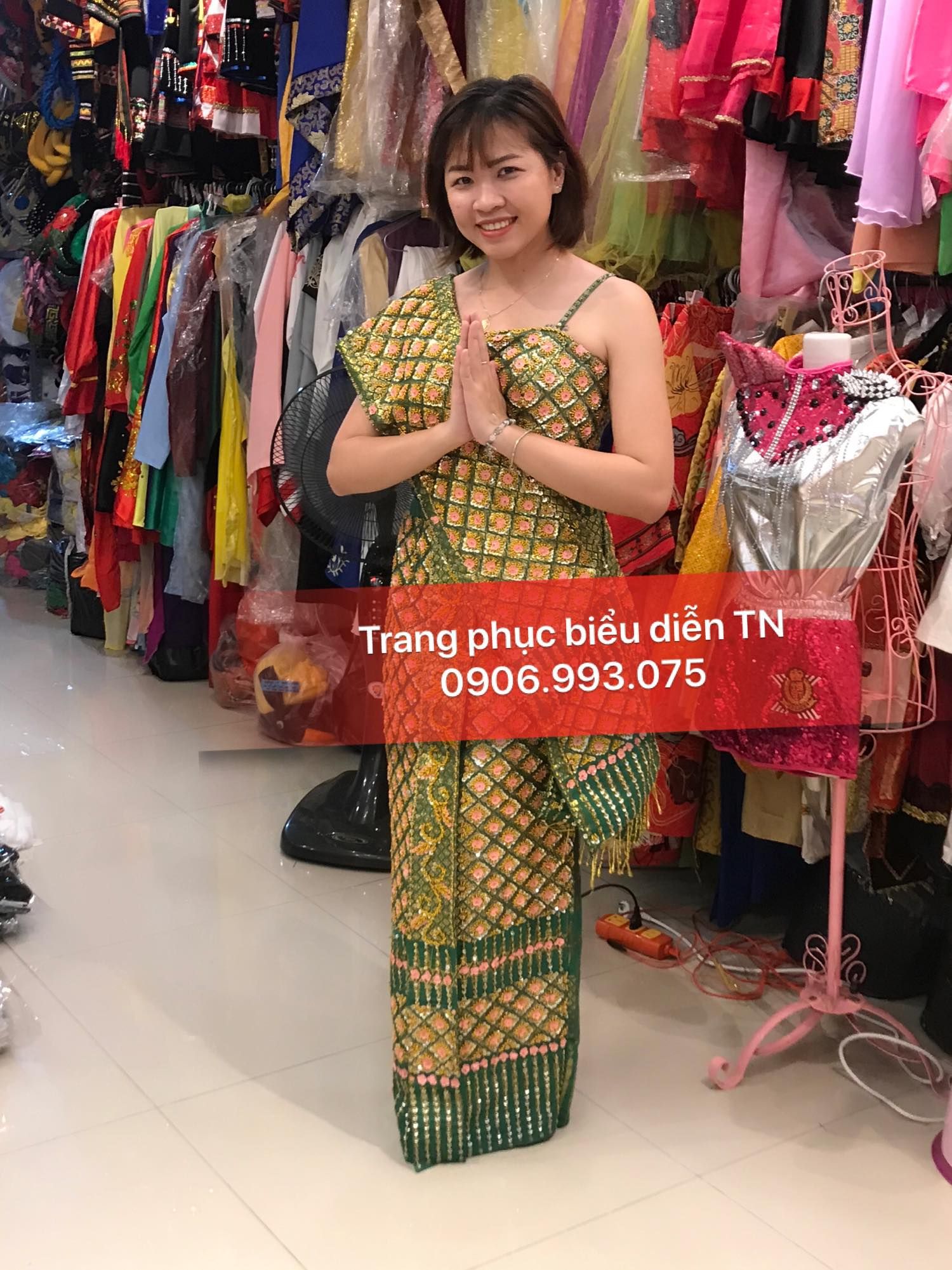 NN90 - Trang Phục Campuchia/Khmer Xanh Lá