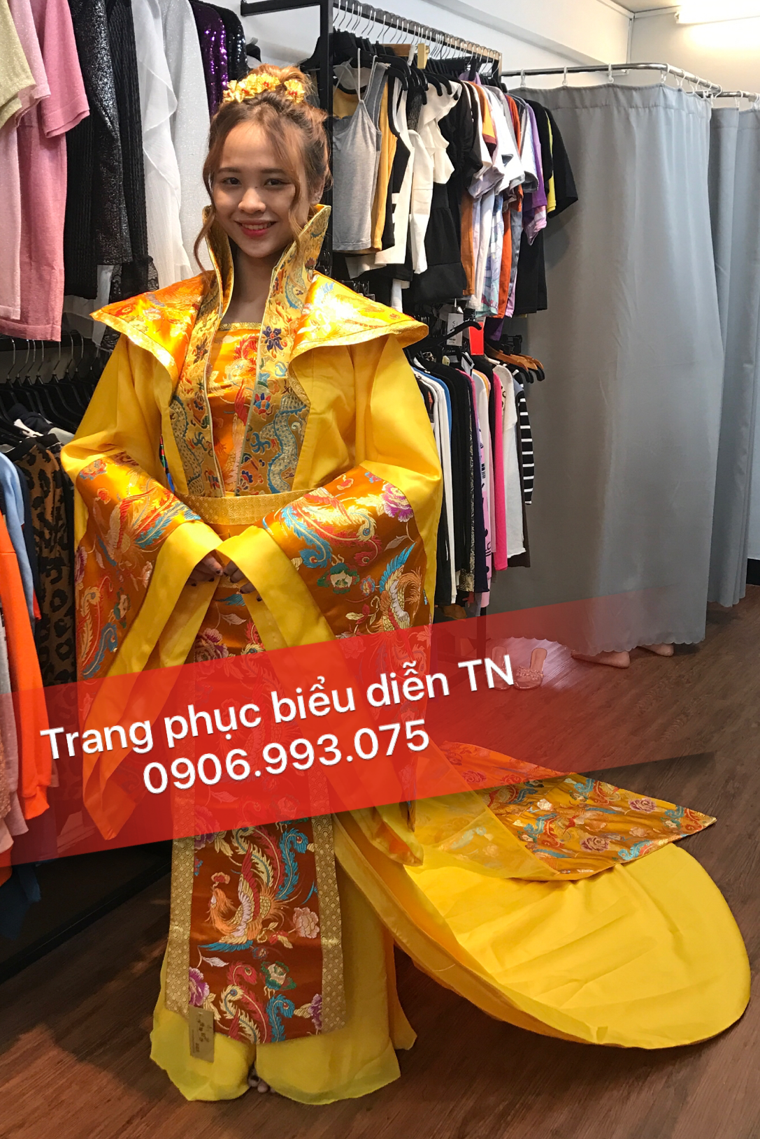 HT27 - Trang Phục Hoàng Hậu