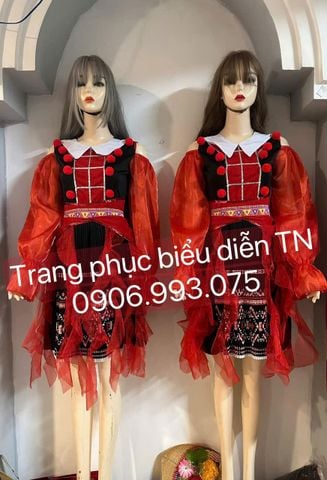  DT06 - Trang Phục Hmong Nữ 