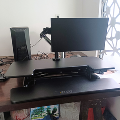 Bàn nâng máy tính điều chỉnh điện chuyển đổi làm việc đứng Flexispot EM7L