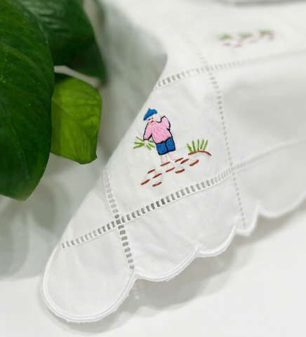  Hộp phủ khăn giấy rua I( thêu CN,ĐC, hoa quả)(241218) (Cái) 