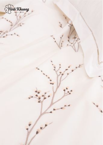  Bedding set: Duvet cover, fitted sheet, double bed pillows - Spring Blossom (duvet cover 220x240, fitted sheet 270x320, pillows 50x70, 60x60, 45x45, 25x50/pair) - quilted wrap. 