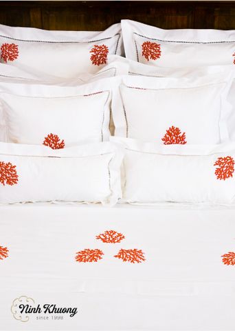  Bedding set: Duvet cover, fitted sheet, double bed pillows - Orange Coral (duvet cover 220x240, fitted sheet 270x320, pillows 50x70, 60x60, 45x45, 25x50/pair) - quilted wrap. 