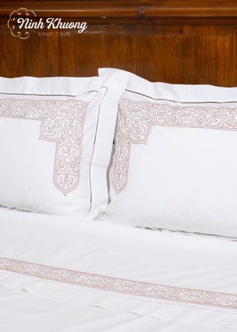  Bed Sheet - CIP 240*300 - lilac mosaic pattern 