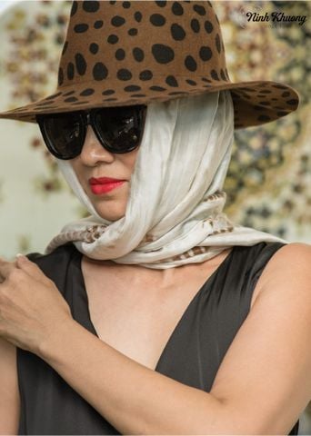  Khăn choàng lụa tơ tằm 