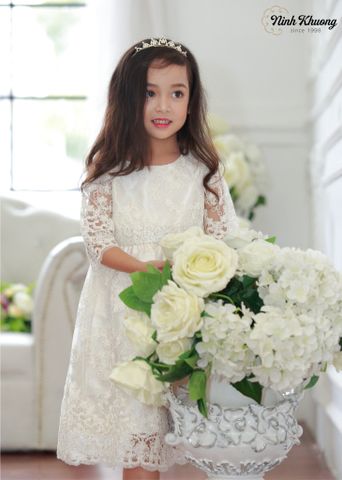  Đầm Kolala ren tay con   (đầm +cài) 